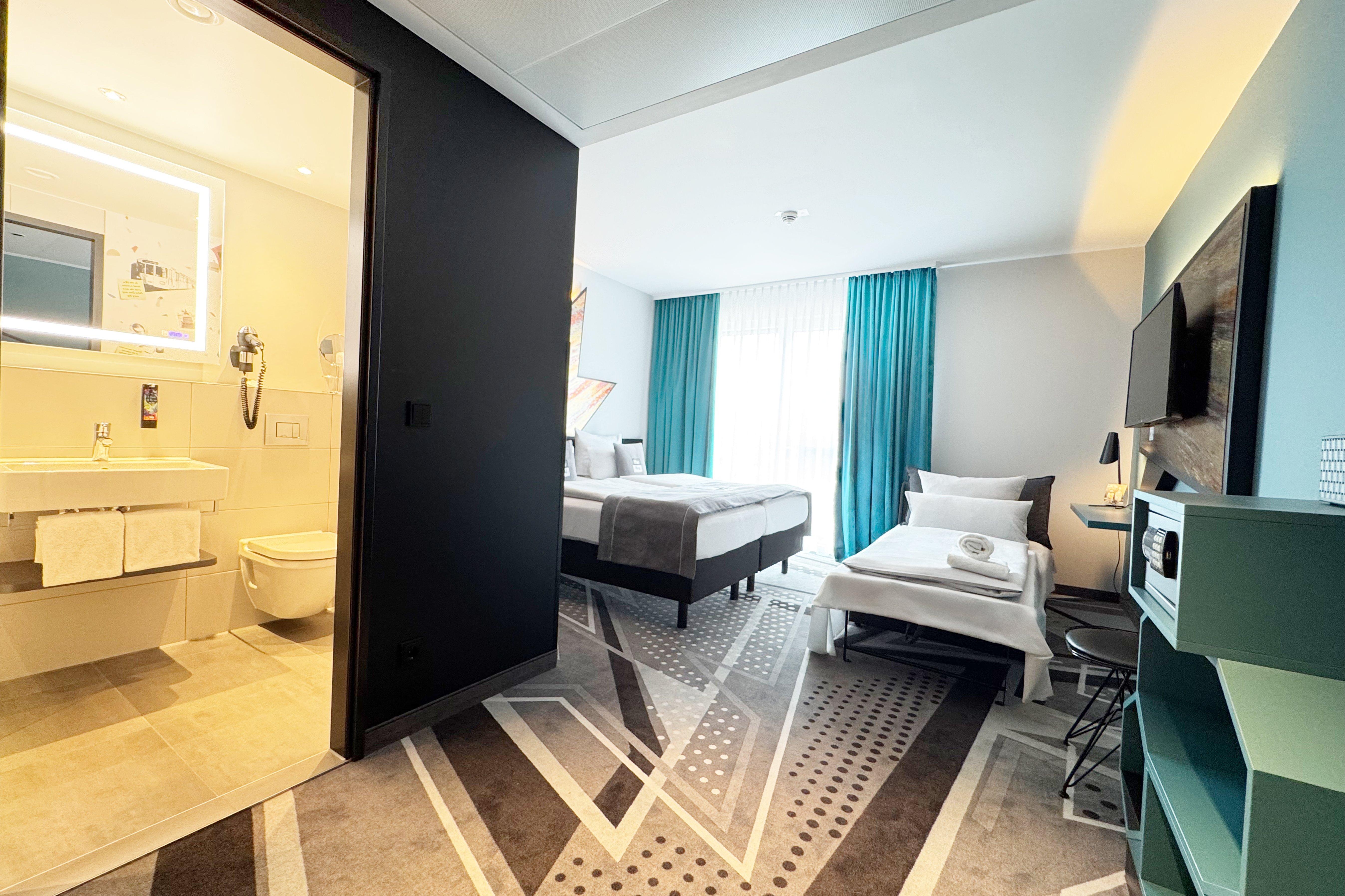 Double Premium Queen Bed