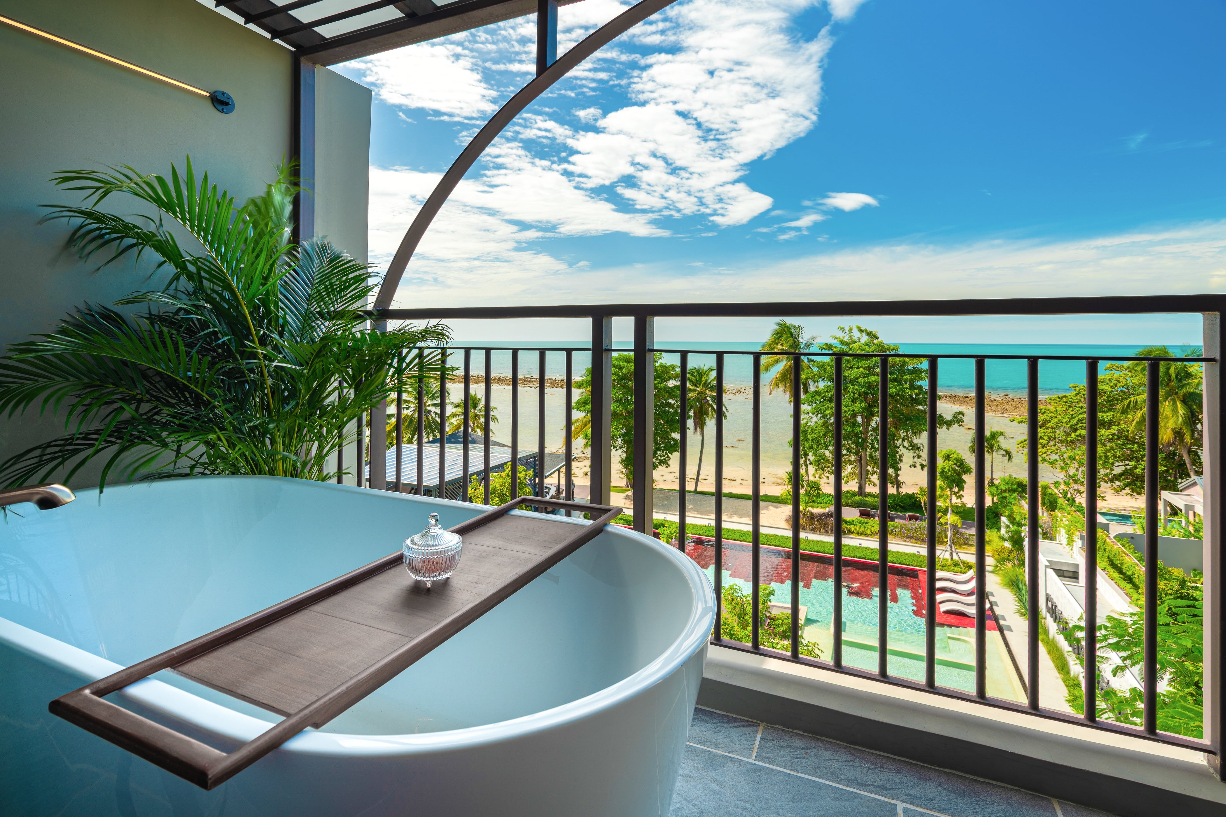 Twin Deluxe Ocean View