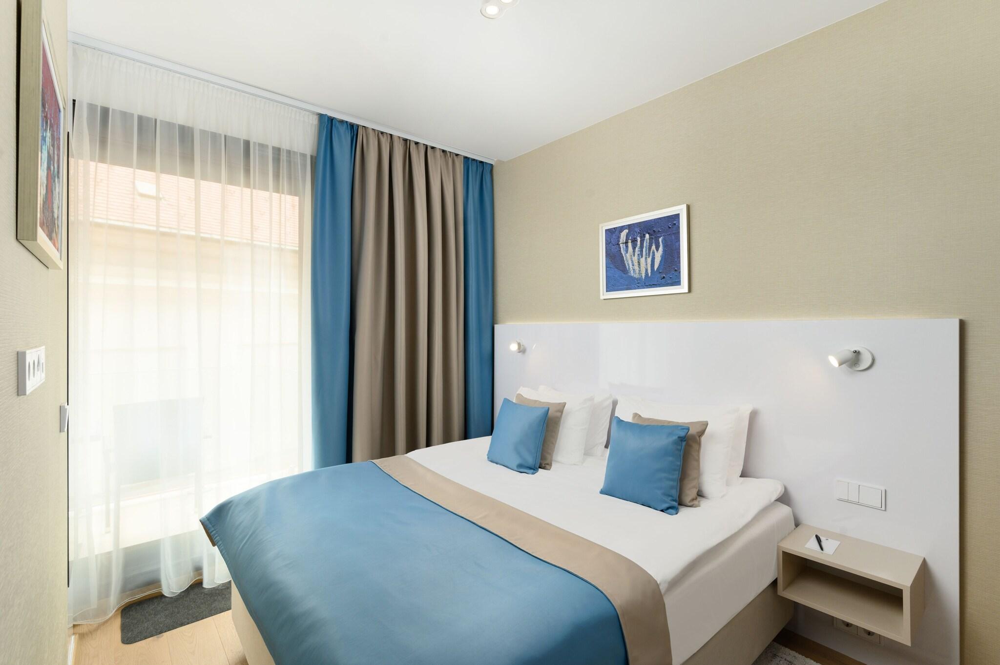 Suite Deluxe King Bed