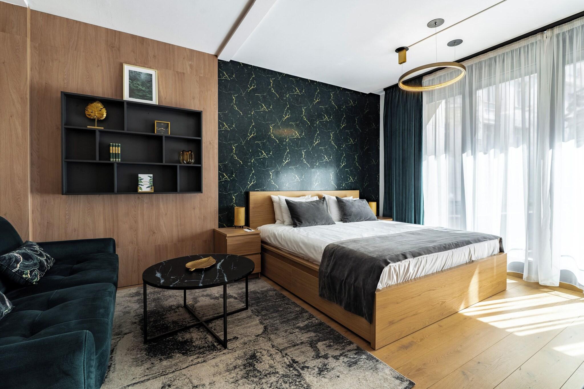 Junior Suite Deluxe King Bed