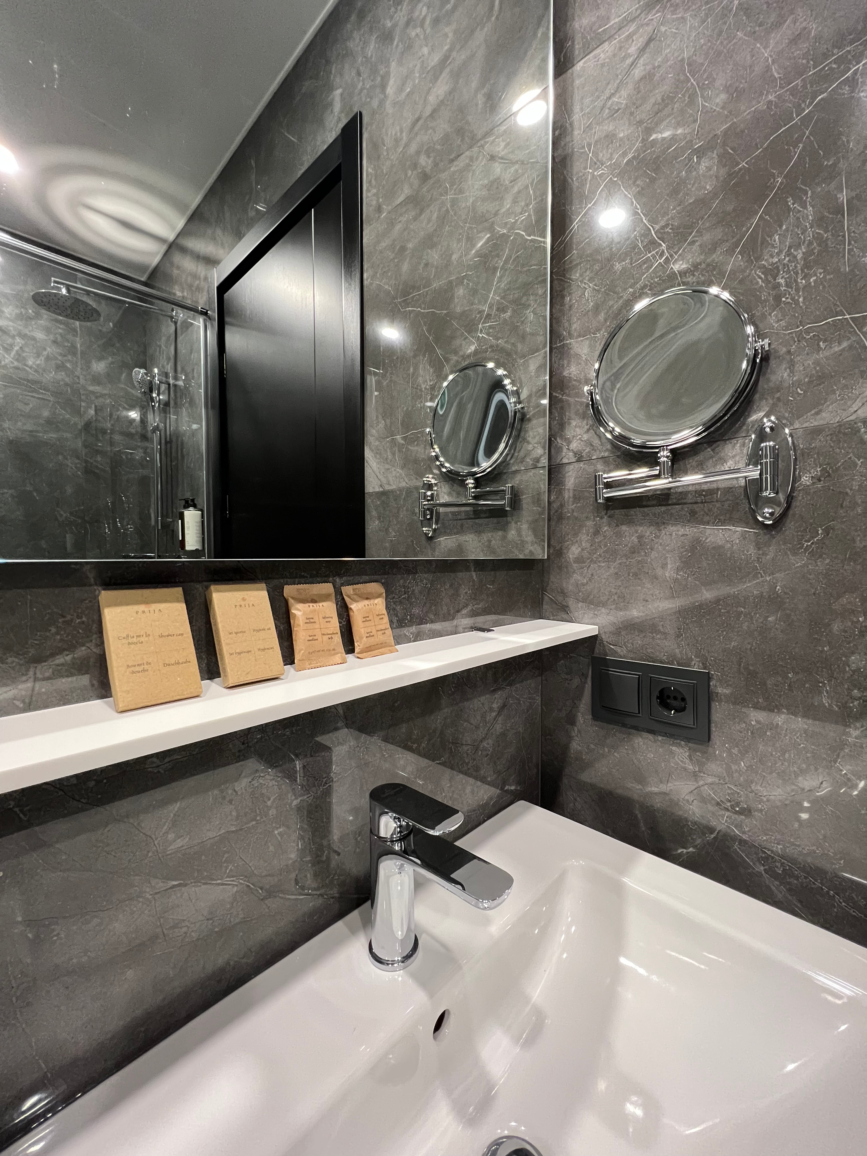 Junior Suite Capacity 2