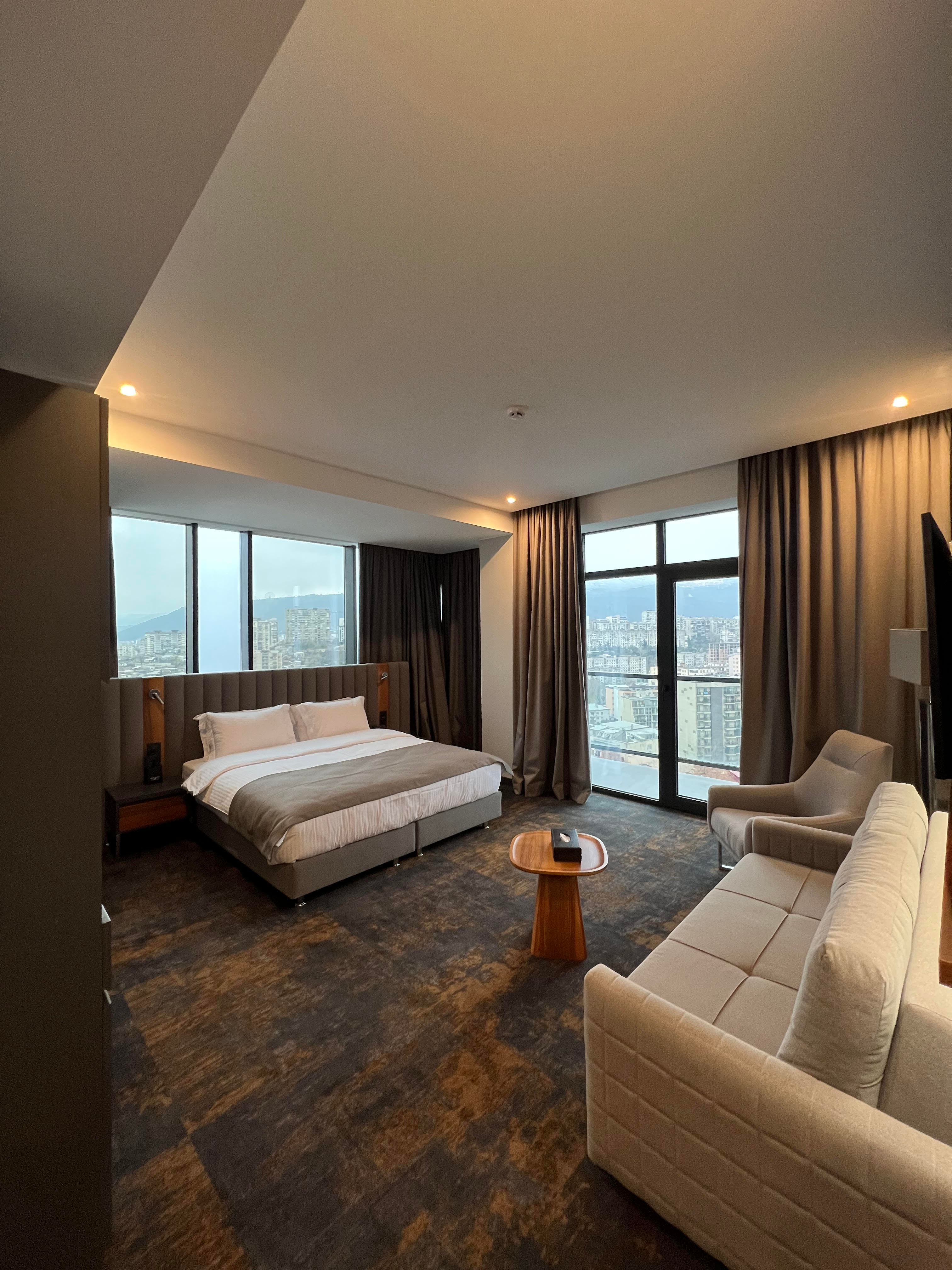 Junior Suite Capacity 1