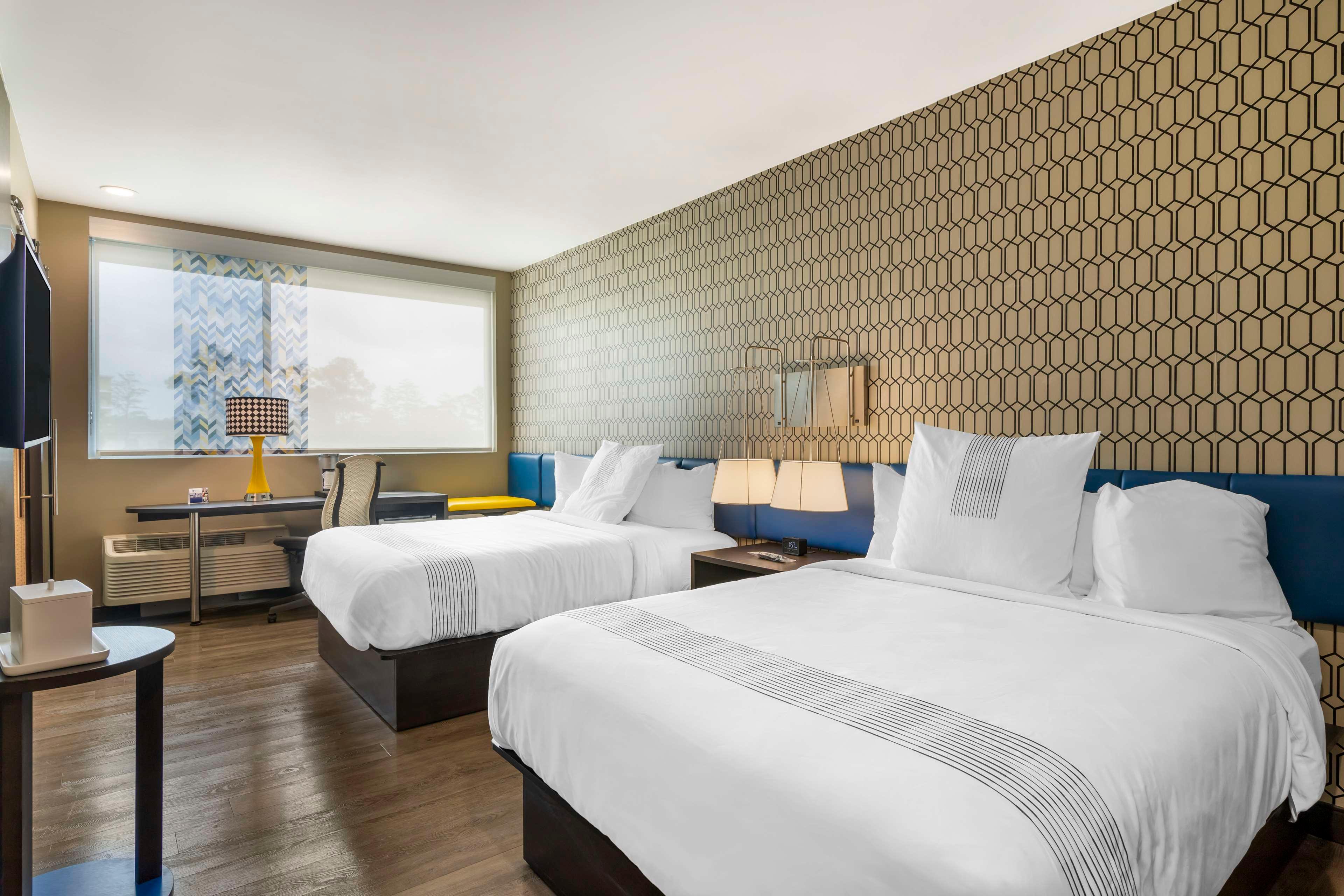 Room Accessible-two Queen Beds