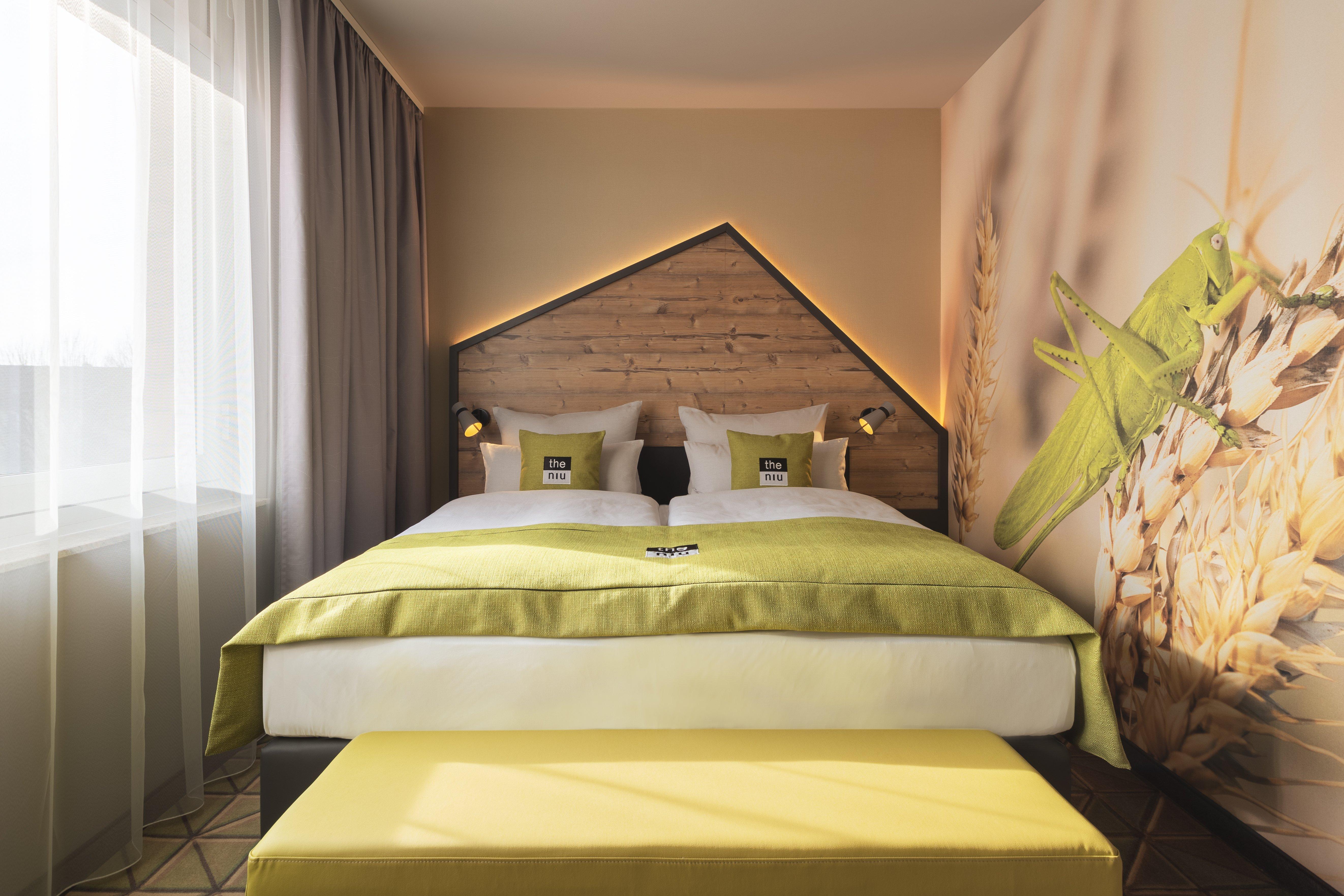 Double Premium Queen Bed