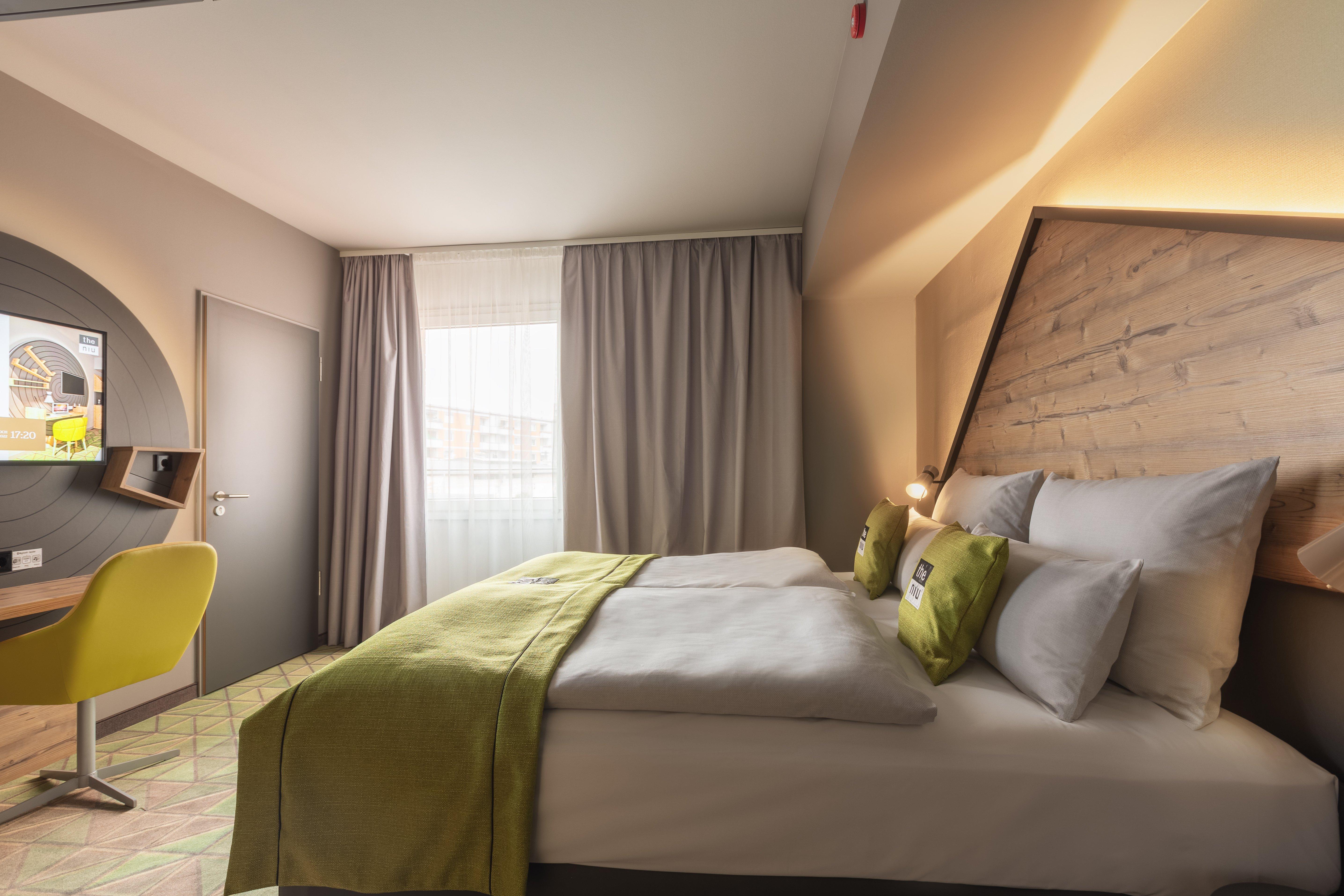 Double Accessible-queen Size Bed