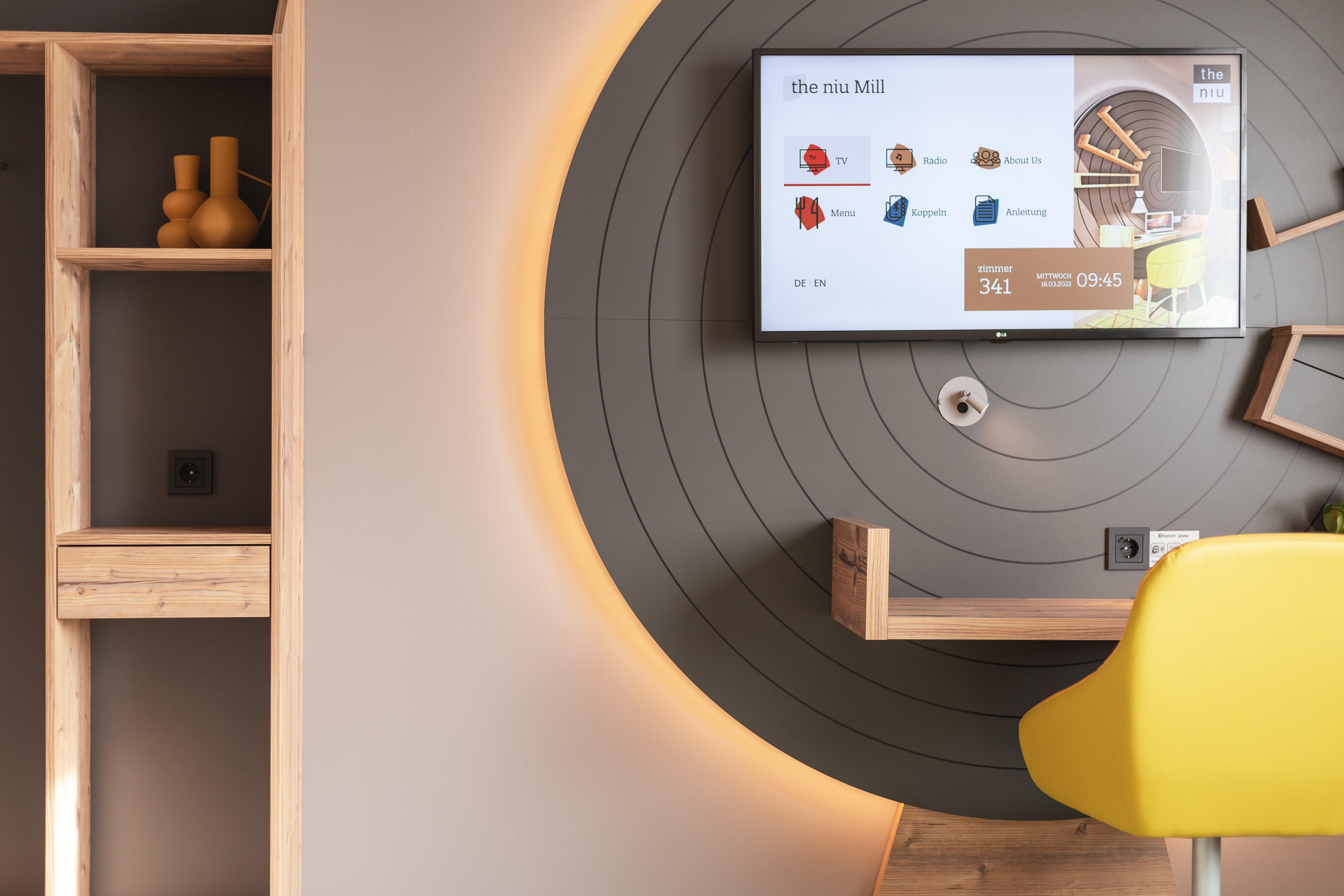 Double Premium Queen Bed