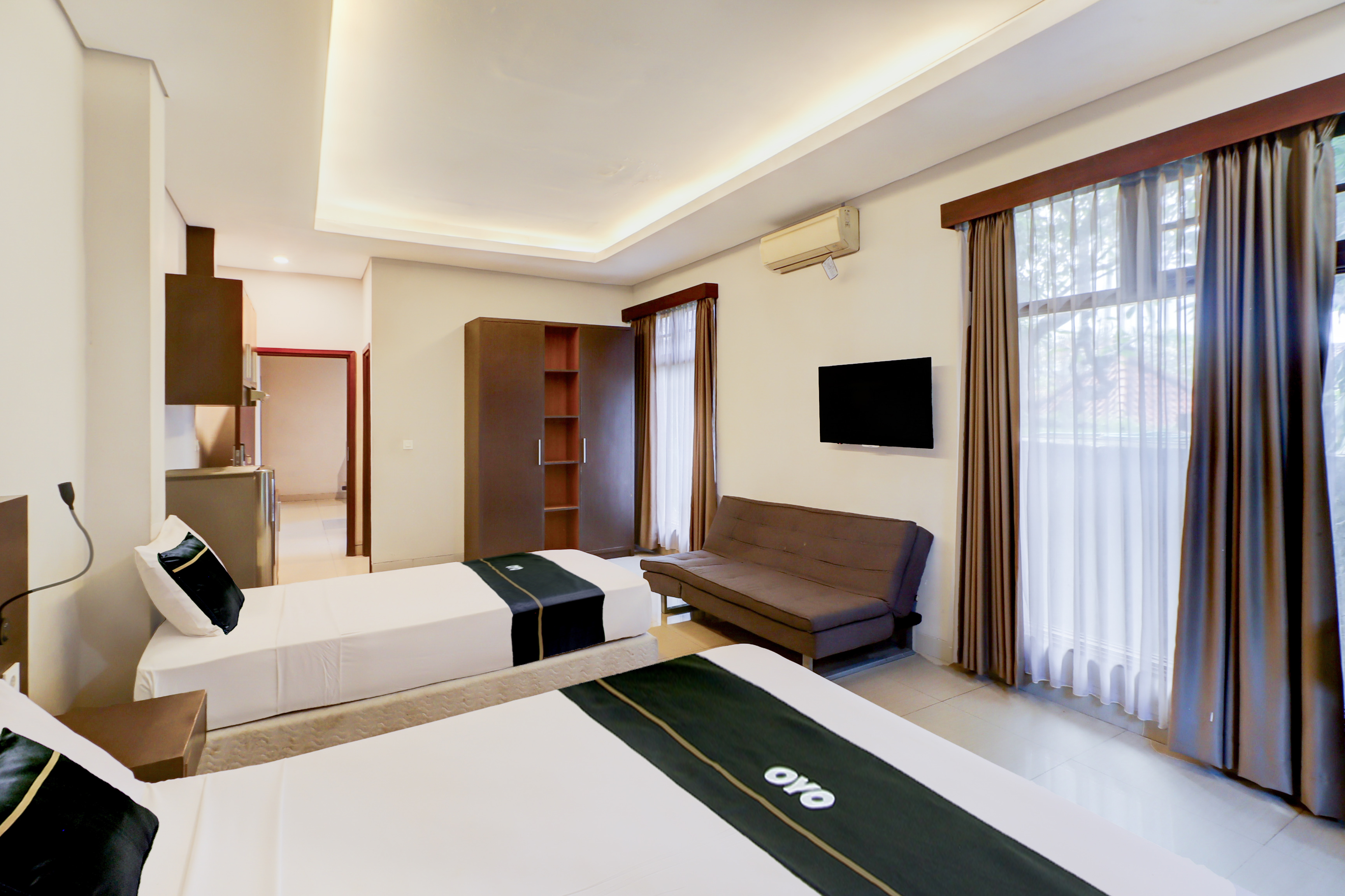 Suite Capacity 2