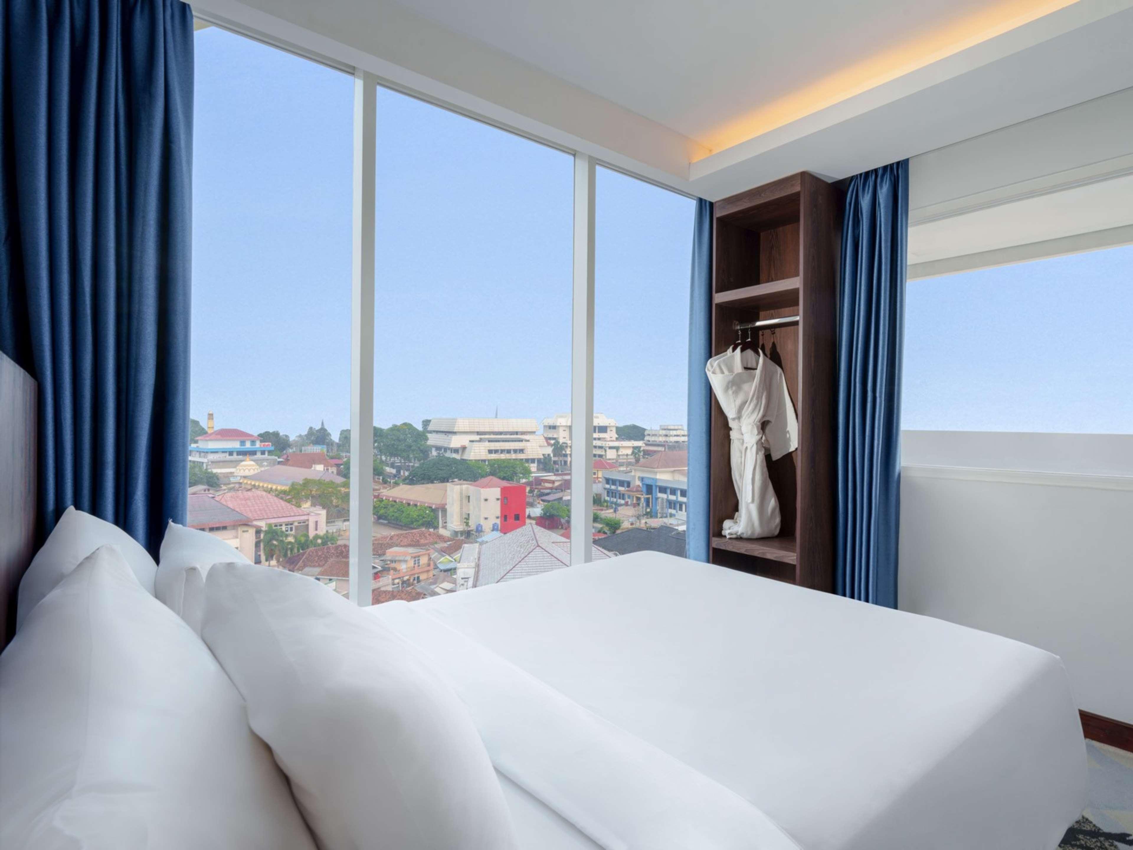 Suite City View Two Queen Beds