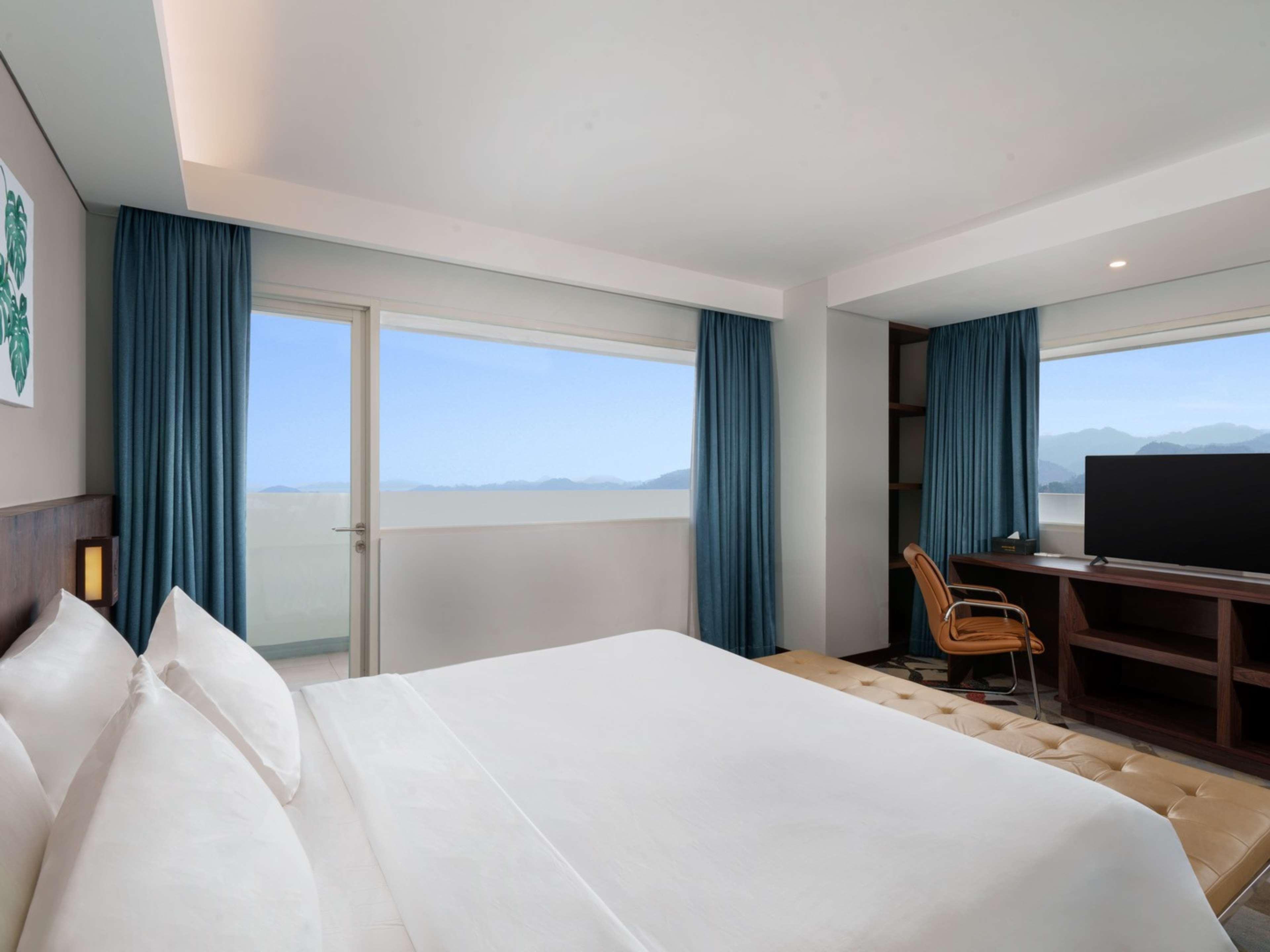 Double Executive Sea View