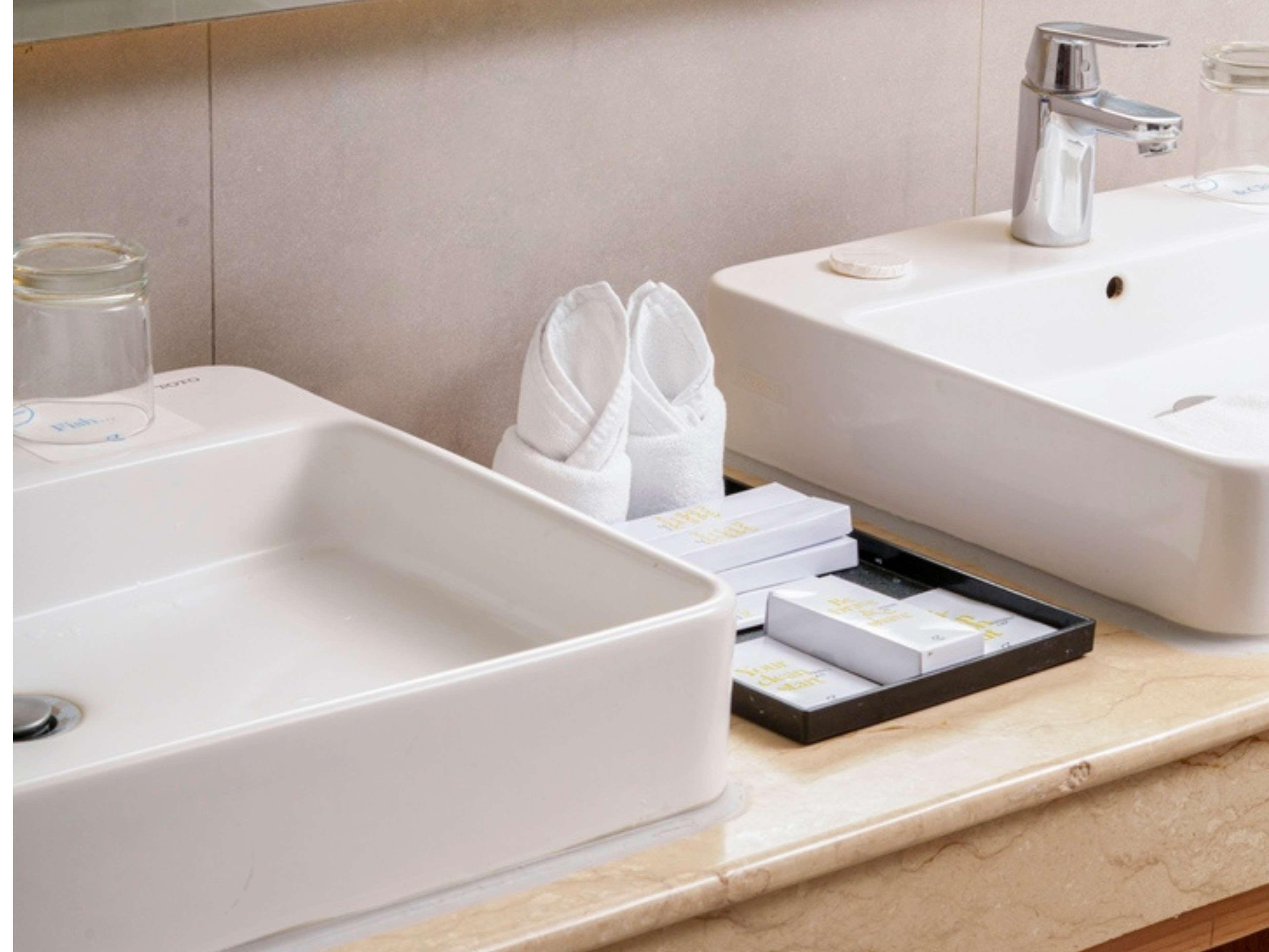 Twin Superior City View