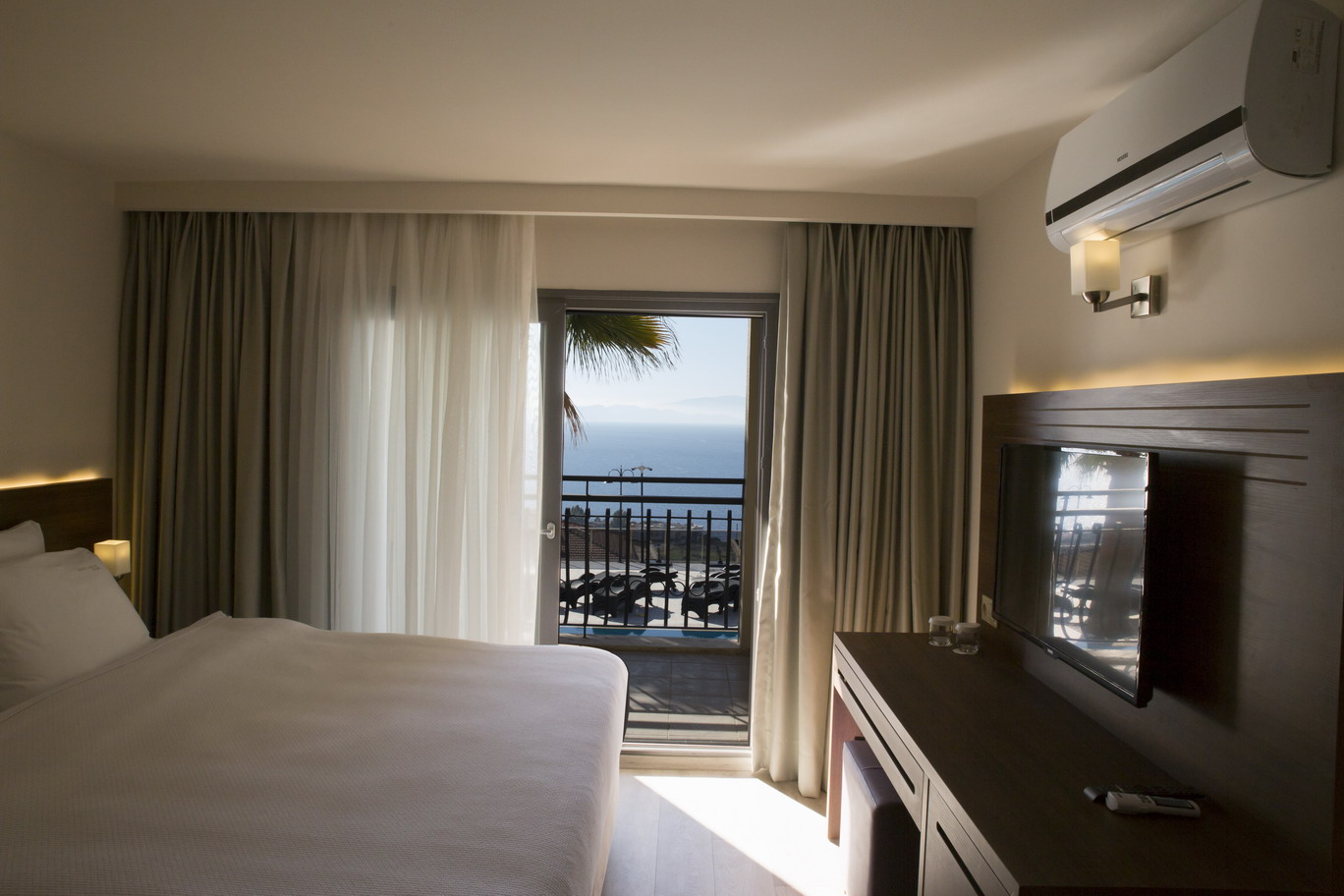 Junior Suite Deluxe Sea View