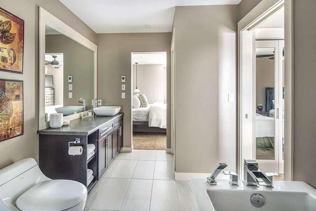 Townhome Three Bedrooms Three Bathrooms