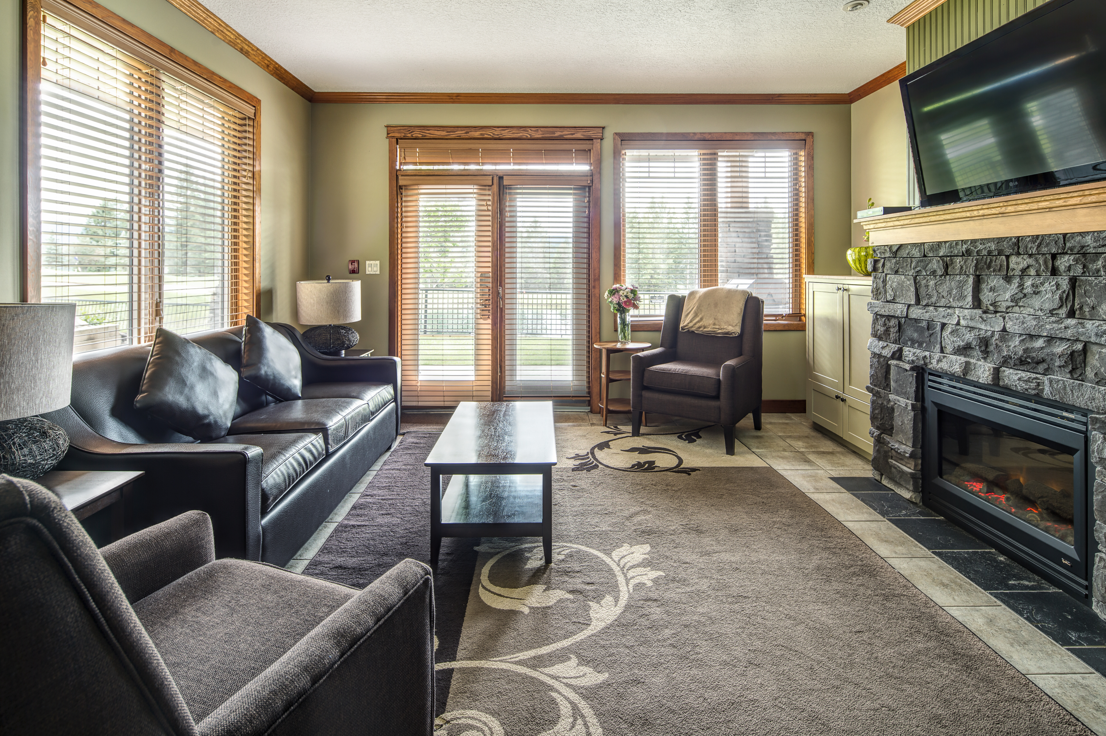 Suite Two Bedrooms with Views