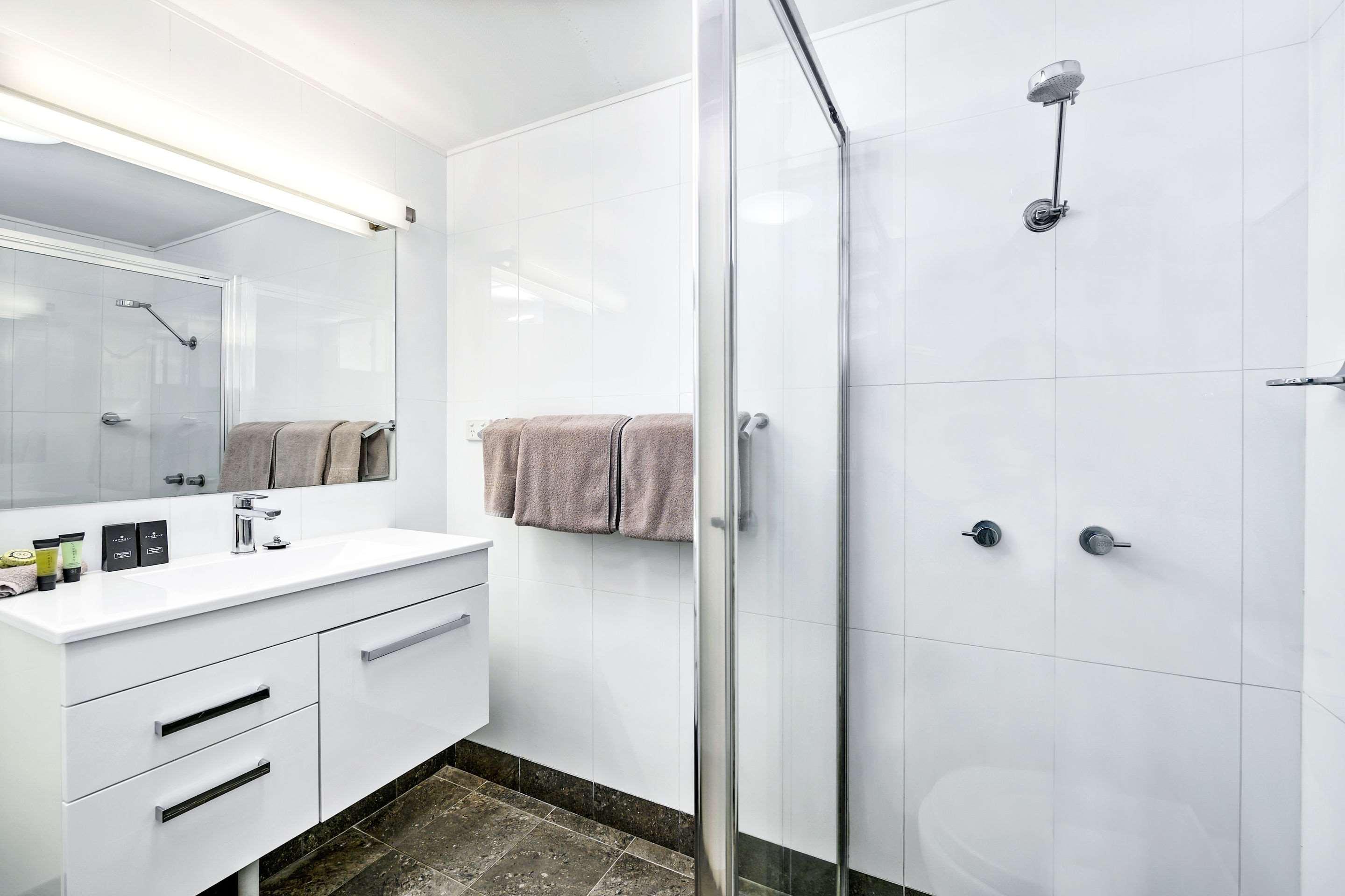 Suite Queen Size Bed