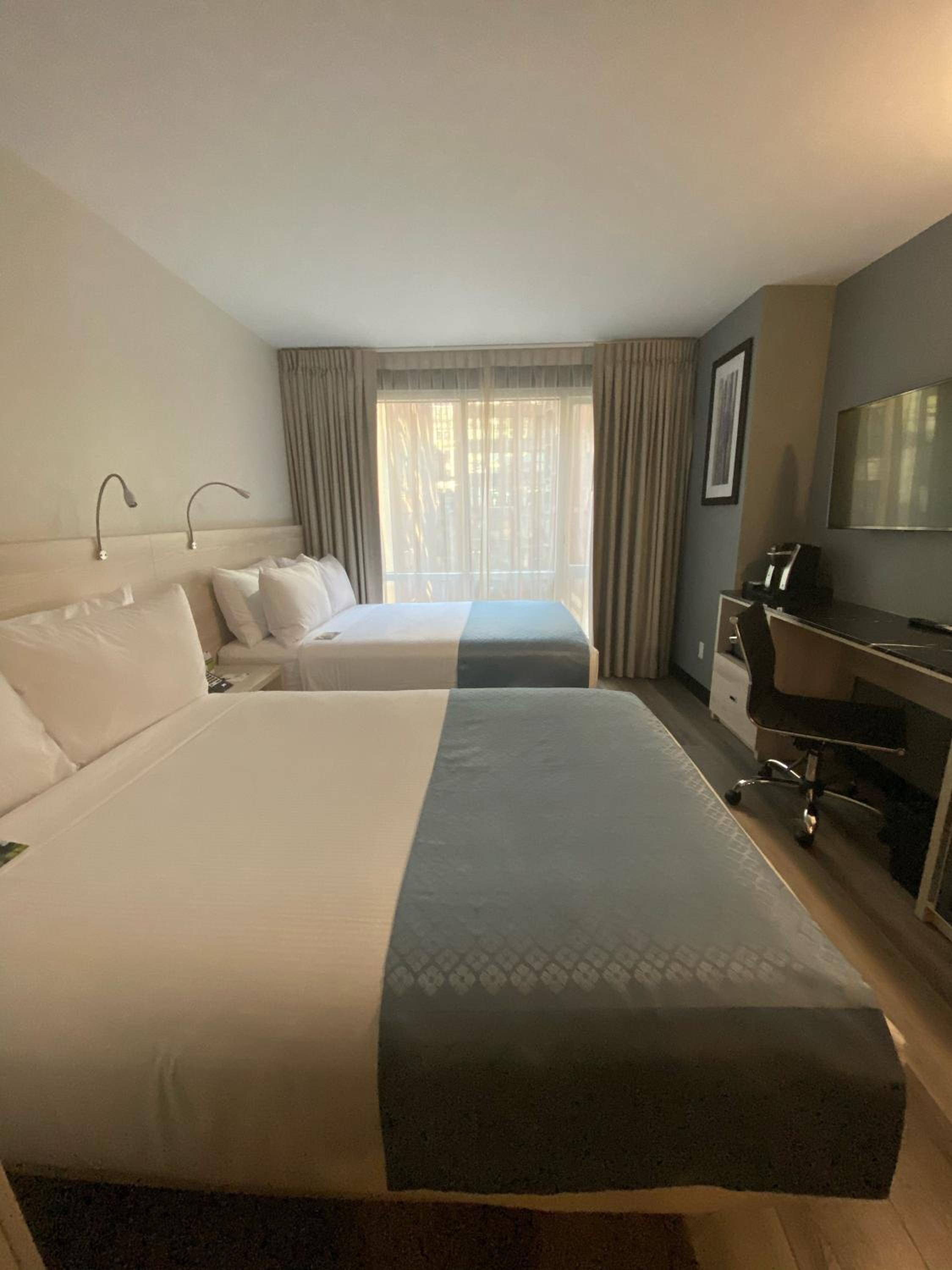 Room Two Double Beds