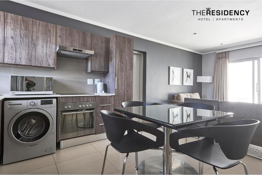 Apartment Two Bedrooms Two Bathrooms