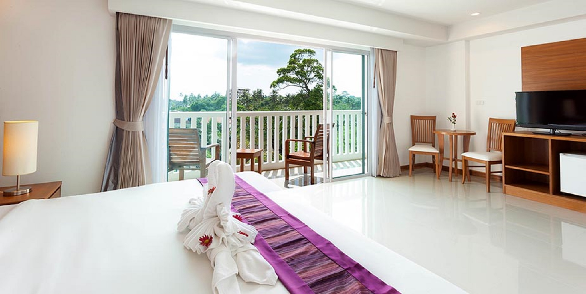 Double or Twin Deluxe Sea View