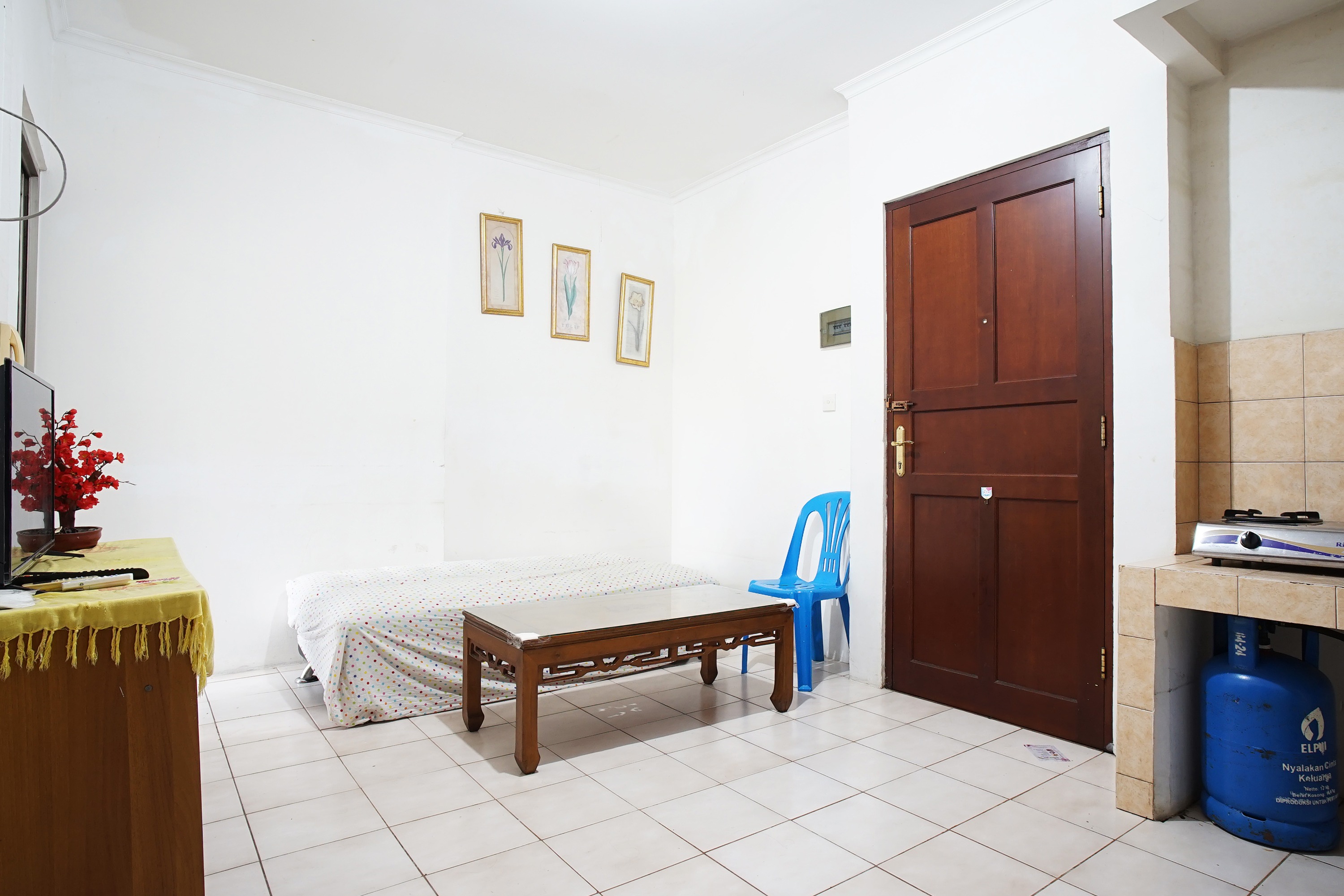 Room Queen Bed Two Bedrooms