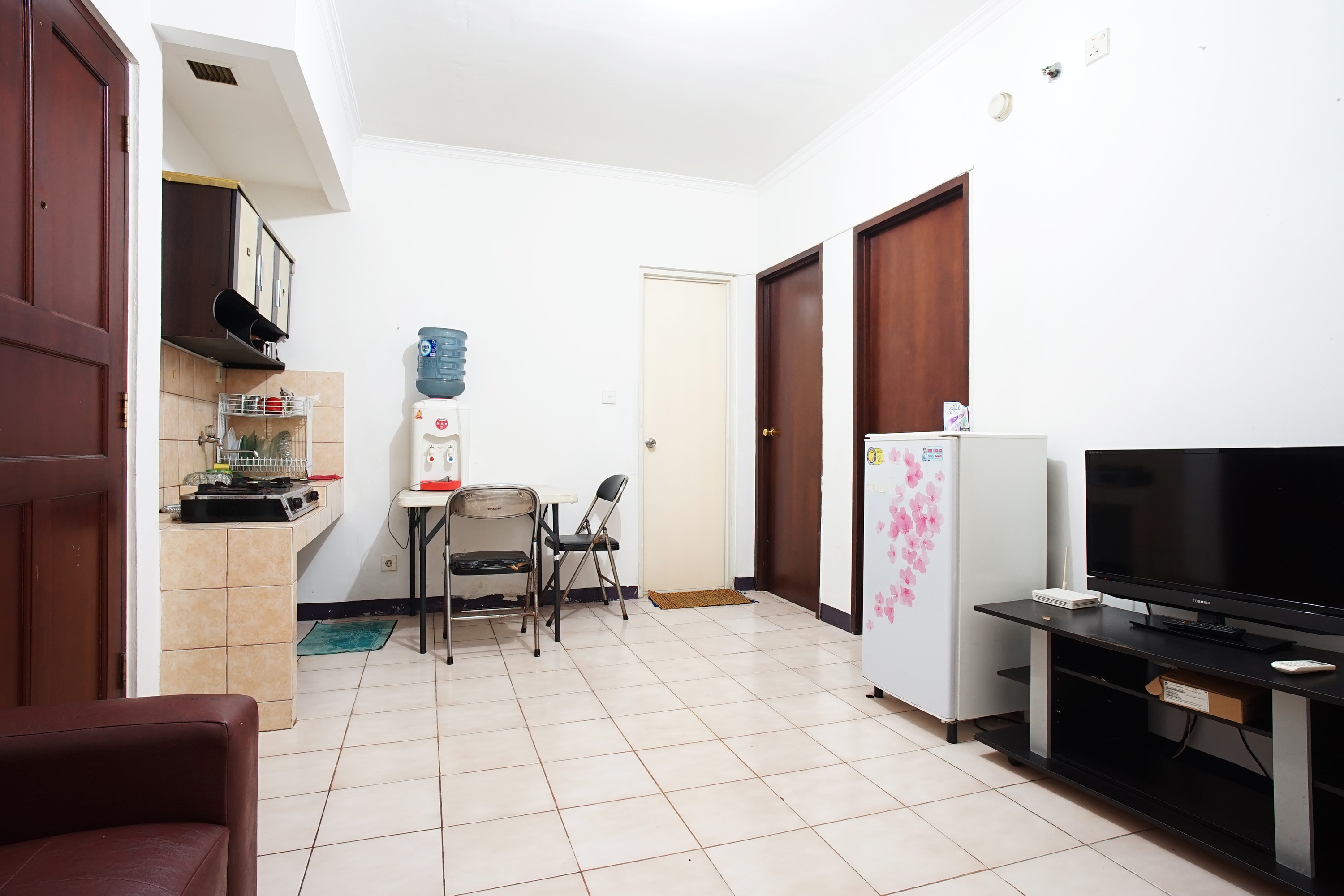 Room Queen Bed Two Bedrooms