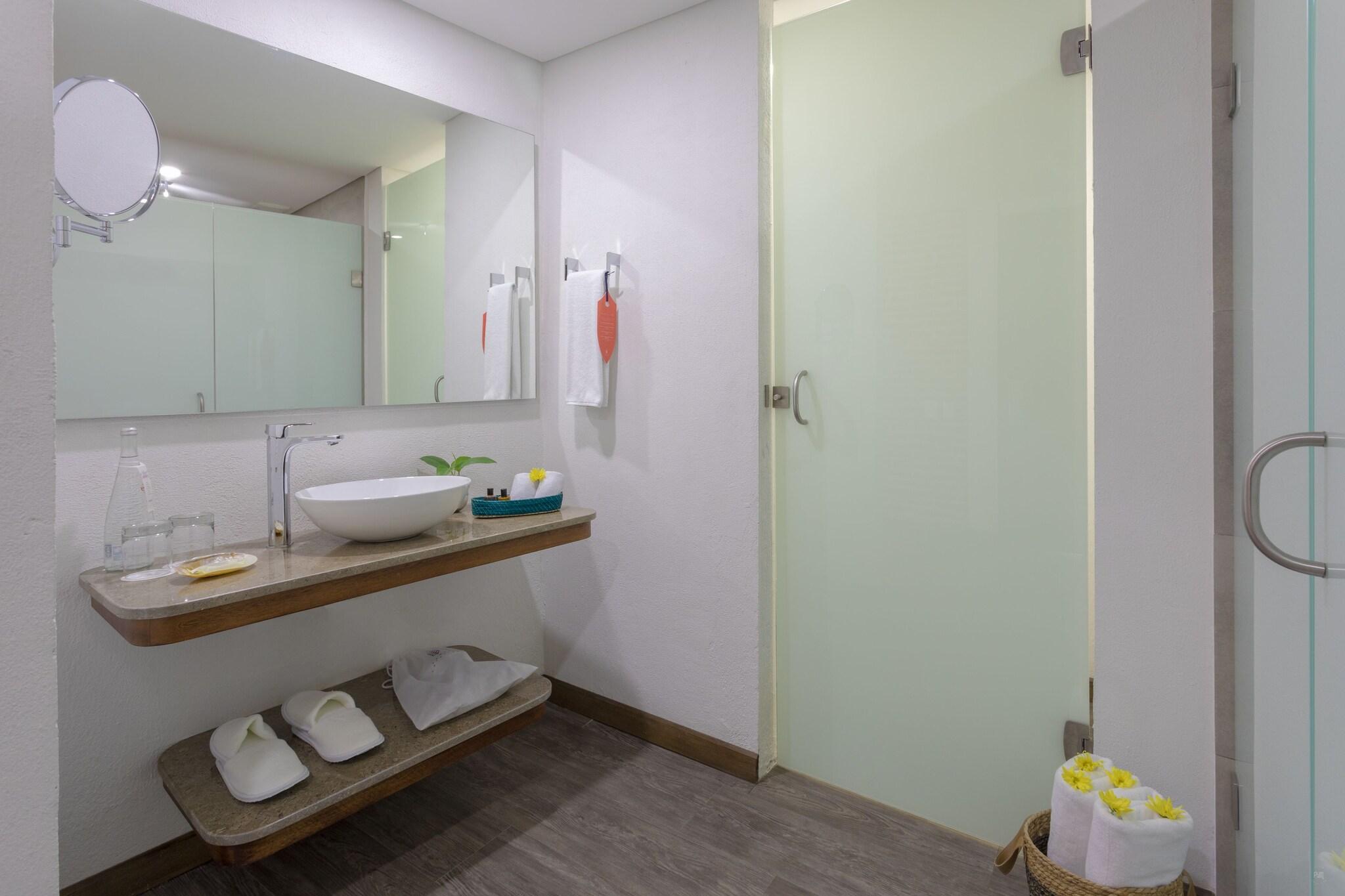 Double Superior King Bed