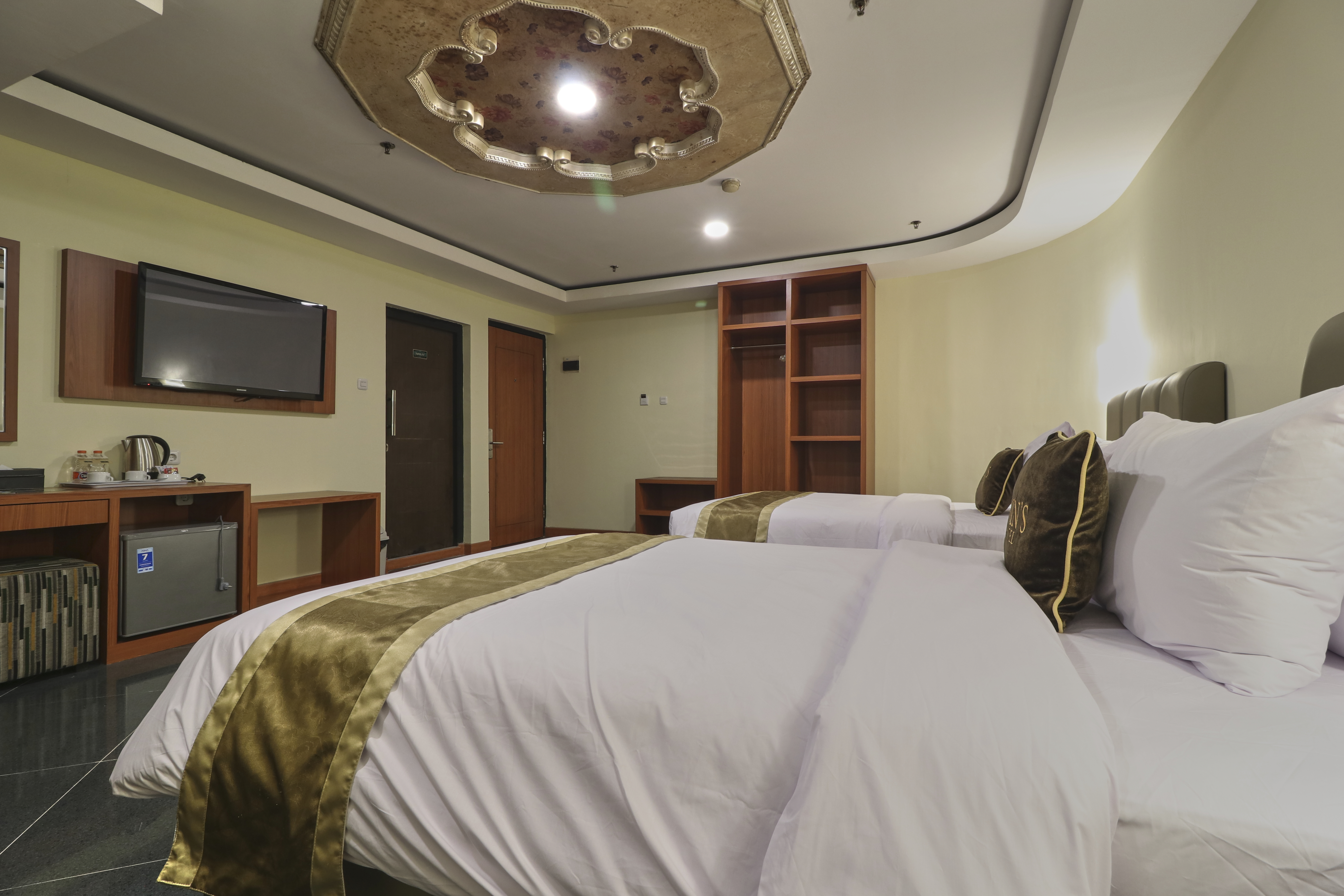 Double or Twin Deluxe