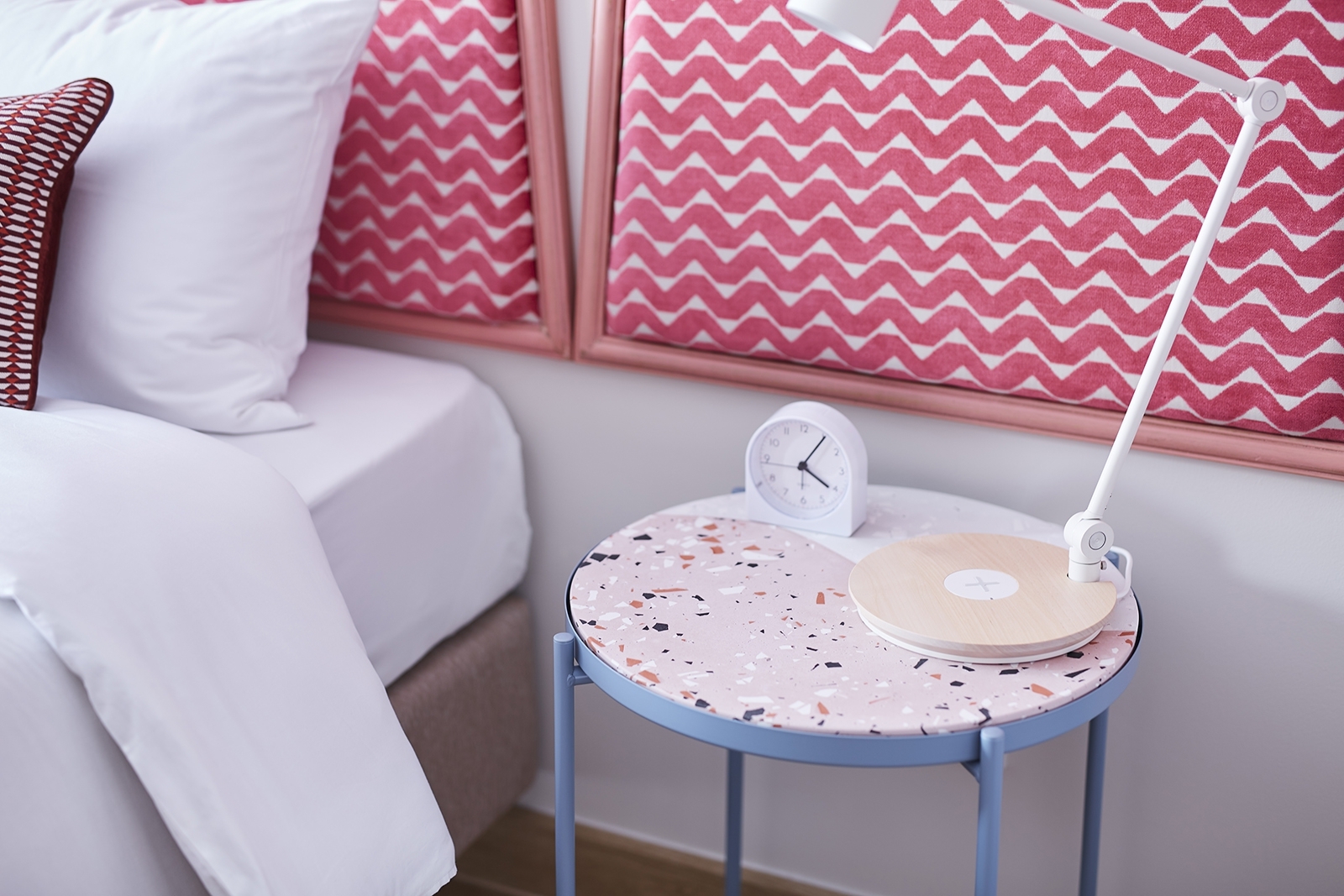 Double Queen Size Bed