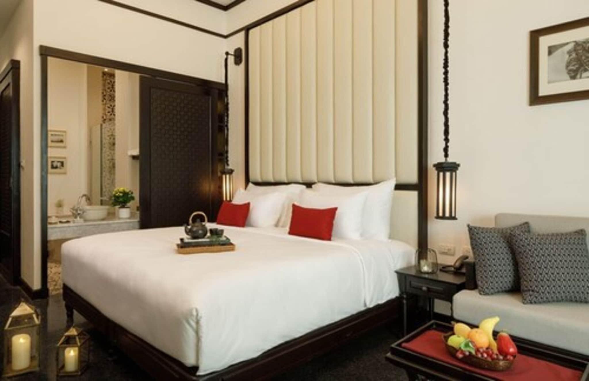 Suite Deluxe King Bed