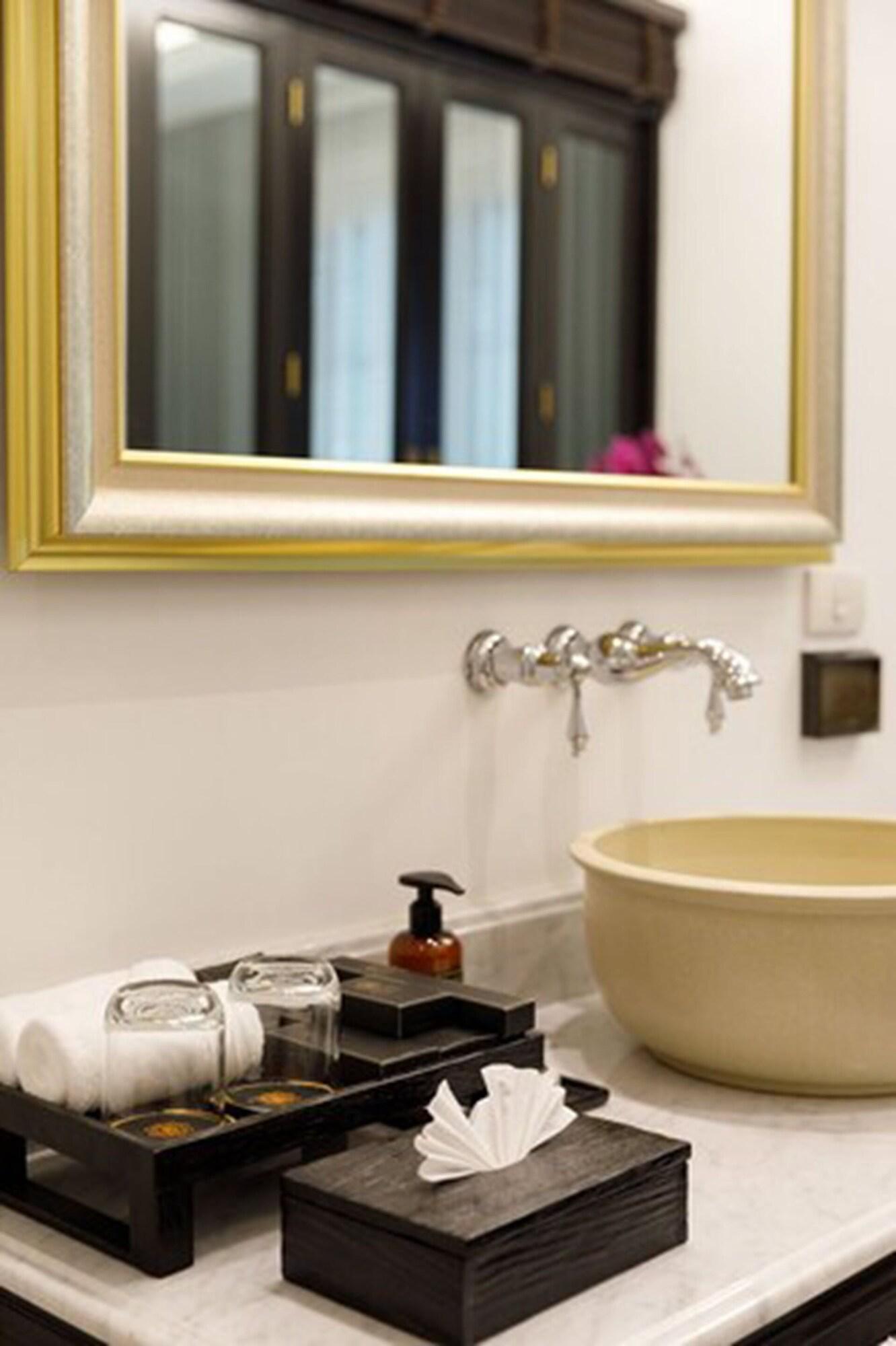 Double or Twin Executive