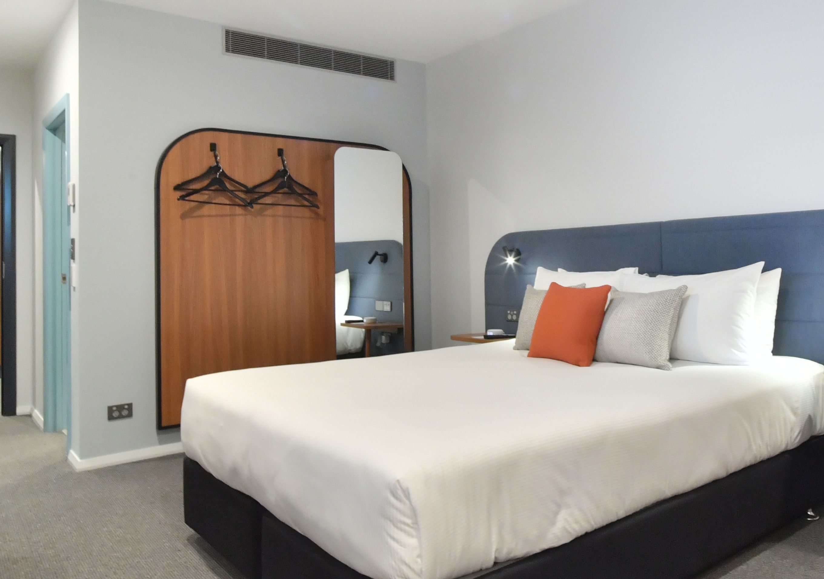 Double Superior King Bed