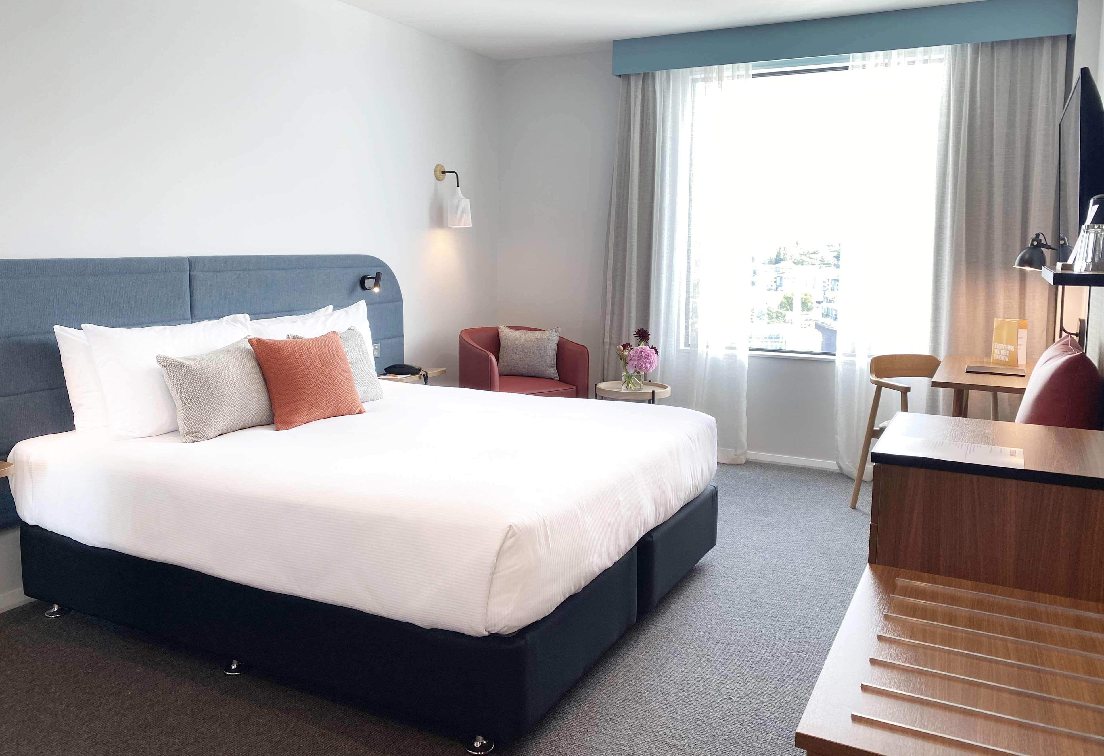 Double Accessible King Size Bed