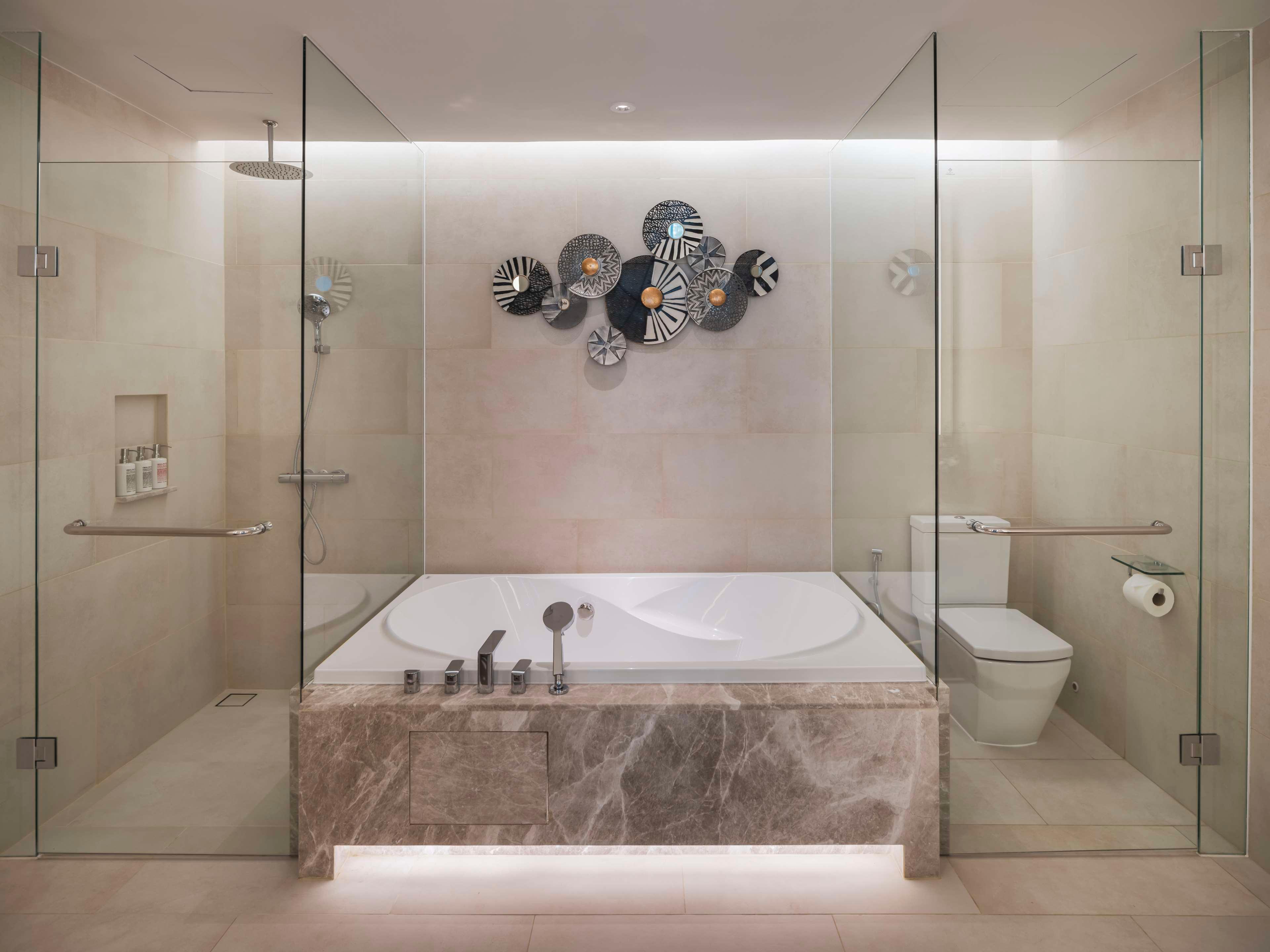 Family Room Pool View Two Bedrooms