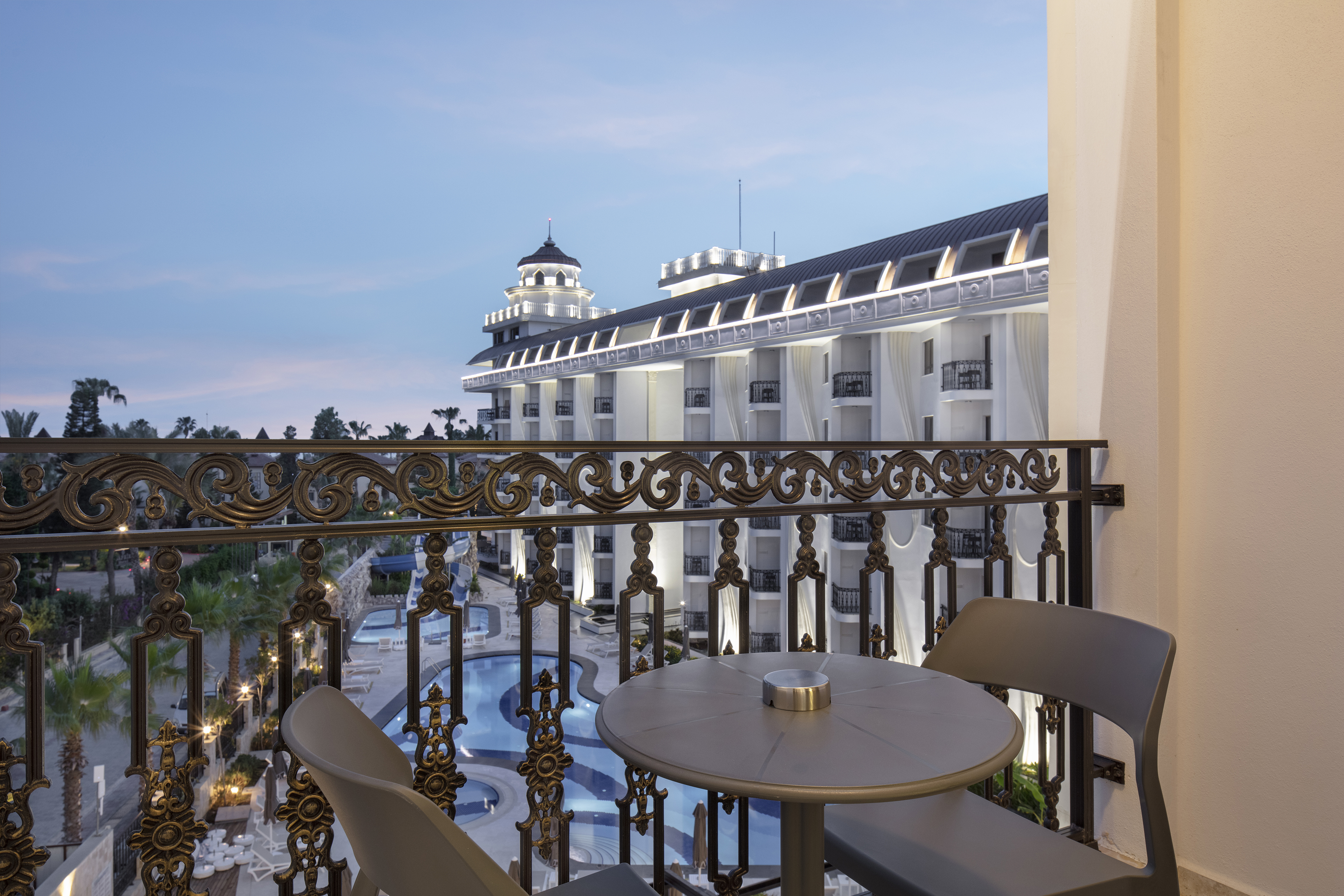 Family Room Pool View