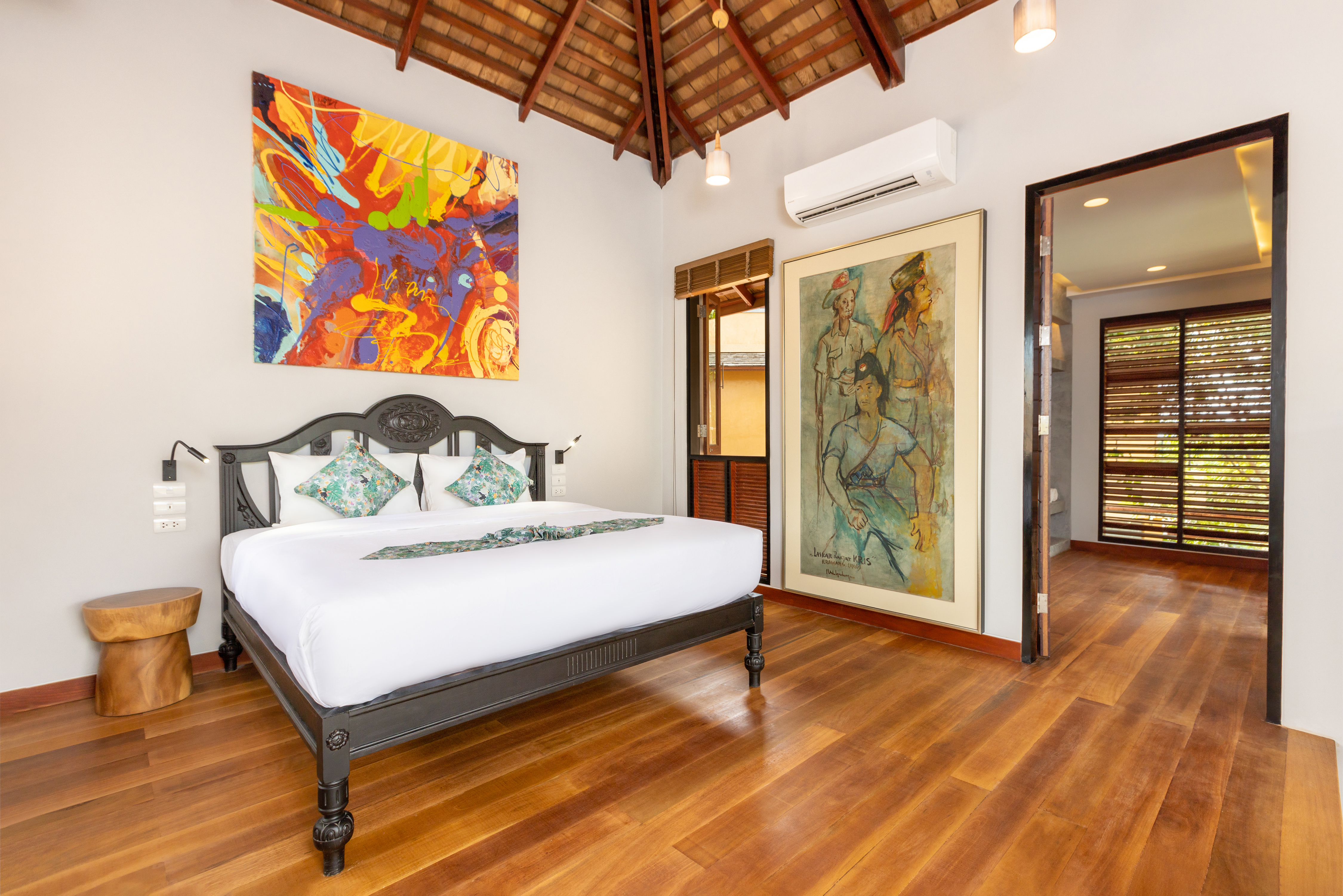 Villa King Bed with Jacuzzi