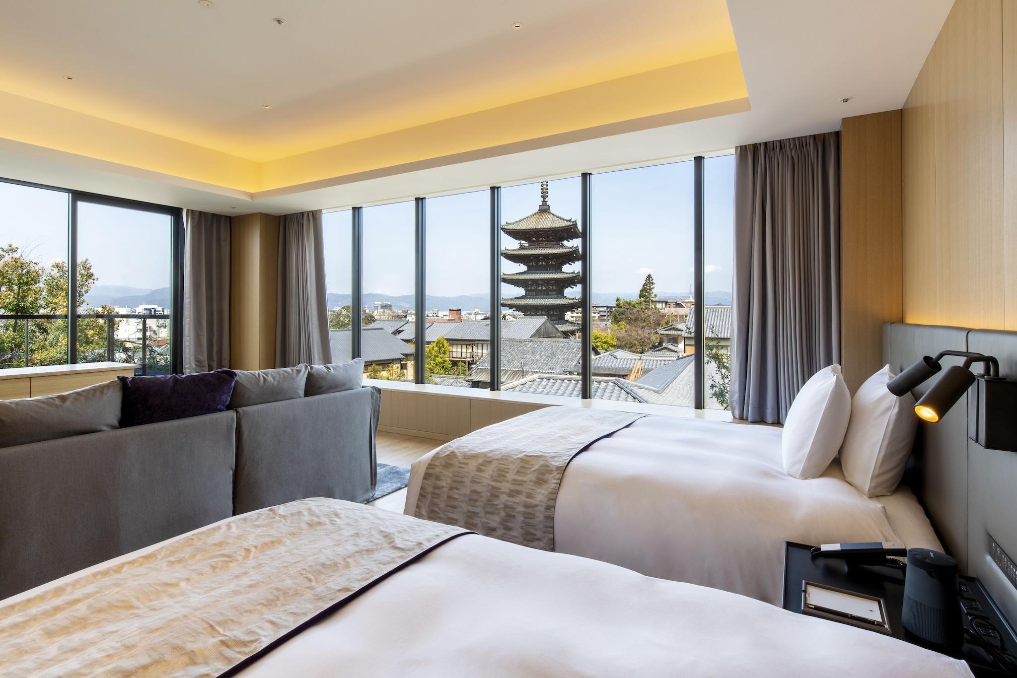 Quadruple Two Double Beds Non Smoking