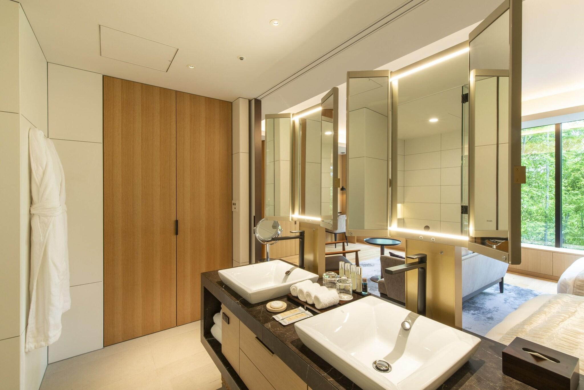 Twin Deluxe Two Double Beds