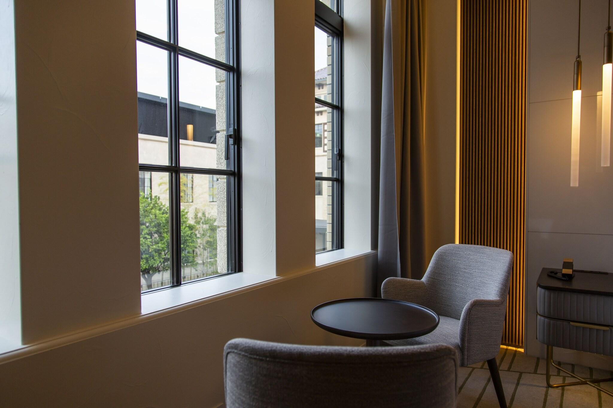 Twin Deluxe Two Double Beds