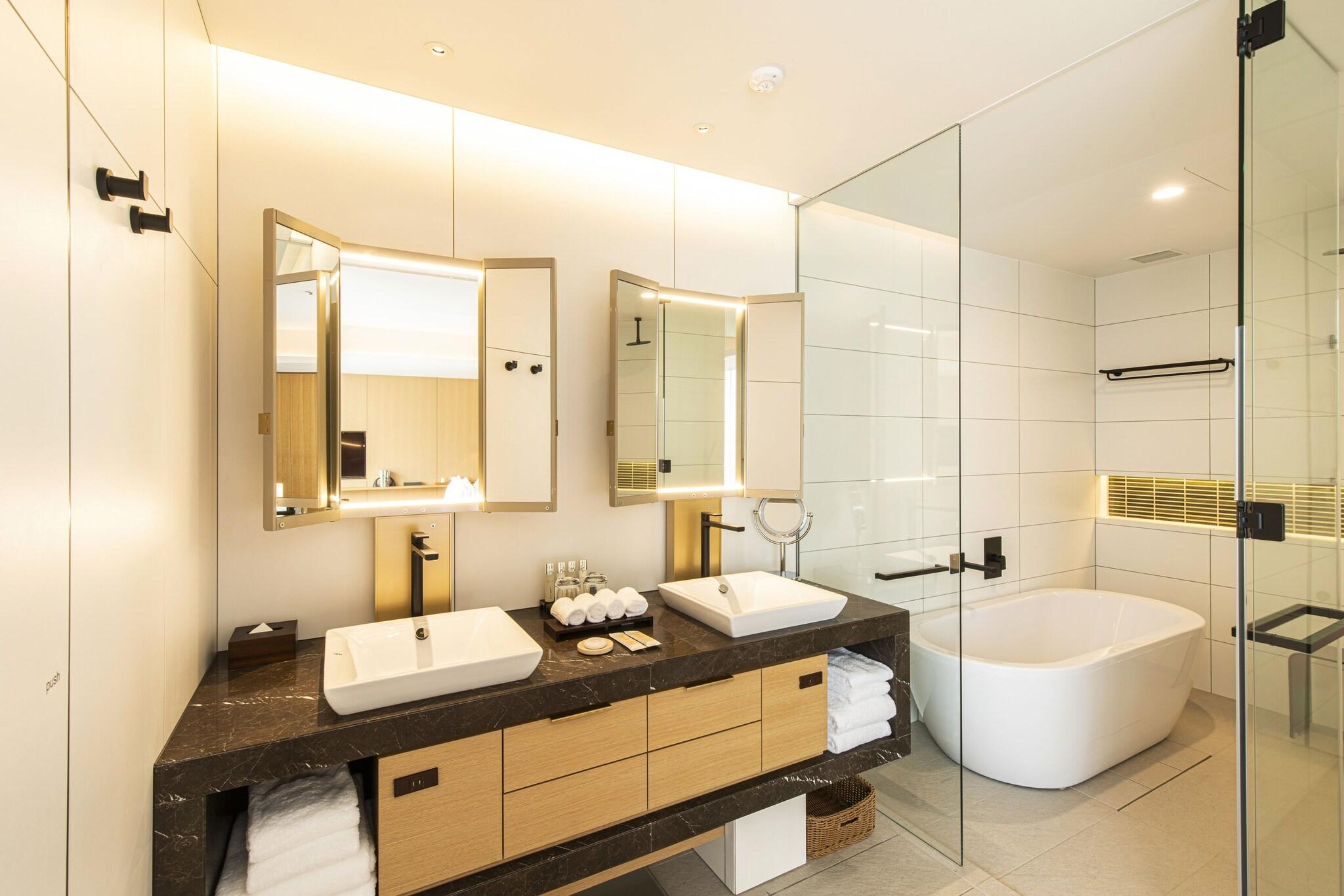 Junior Suite Two Double Beds Non Smoking