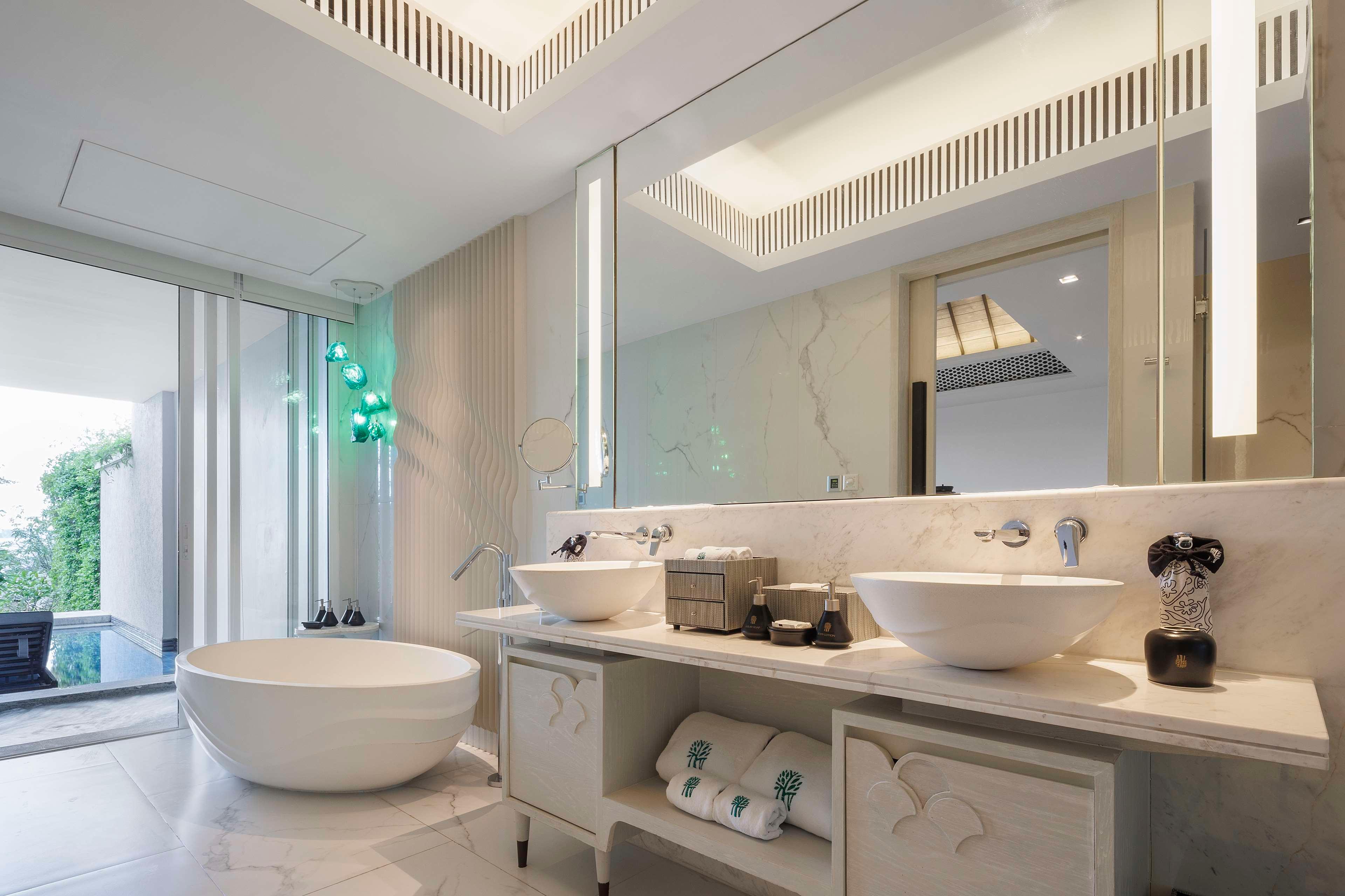 Suite Partial Ocean View