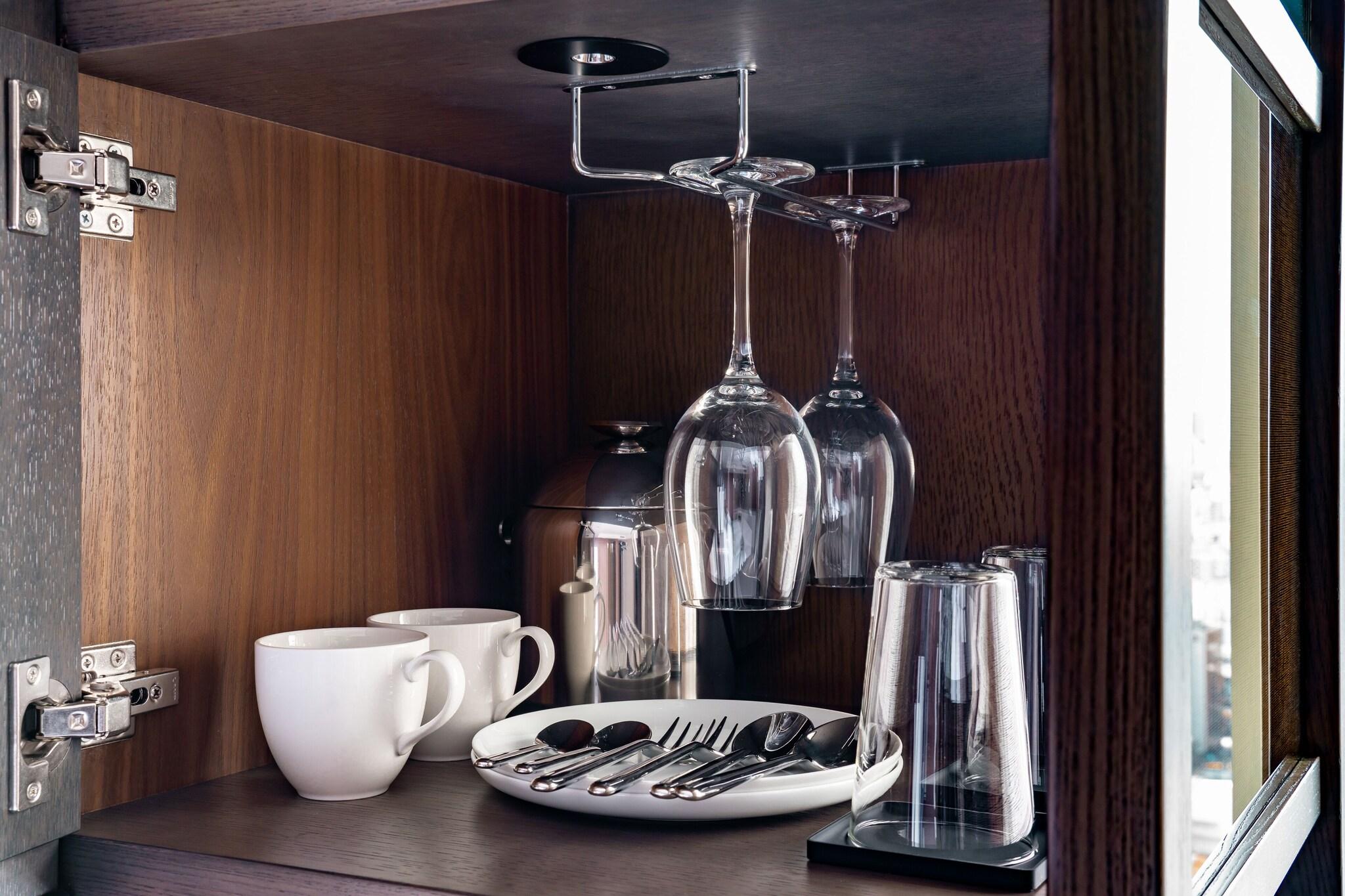 Twin Deluxe Executive