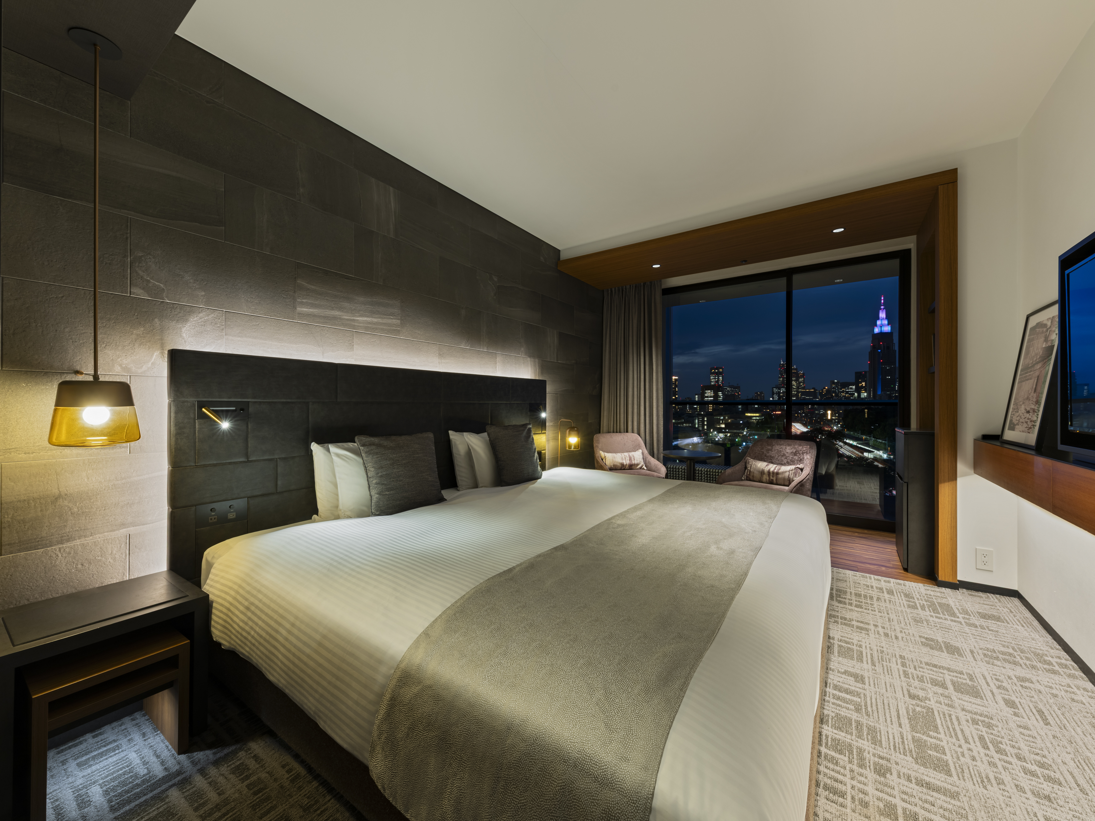 Double King Size Bed