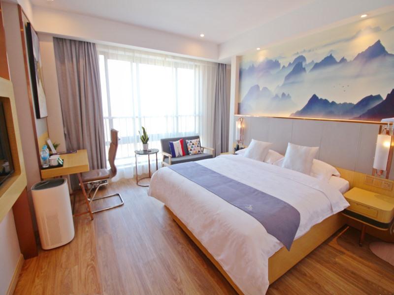 Double Business King Bed