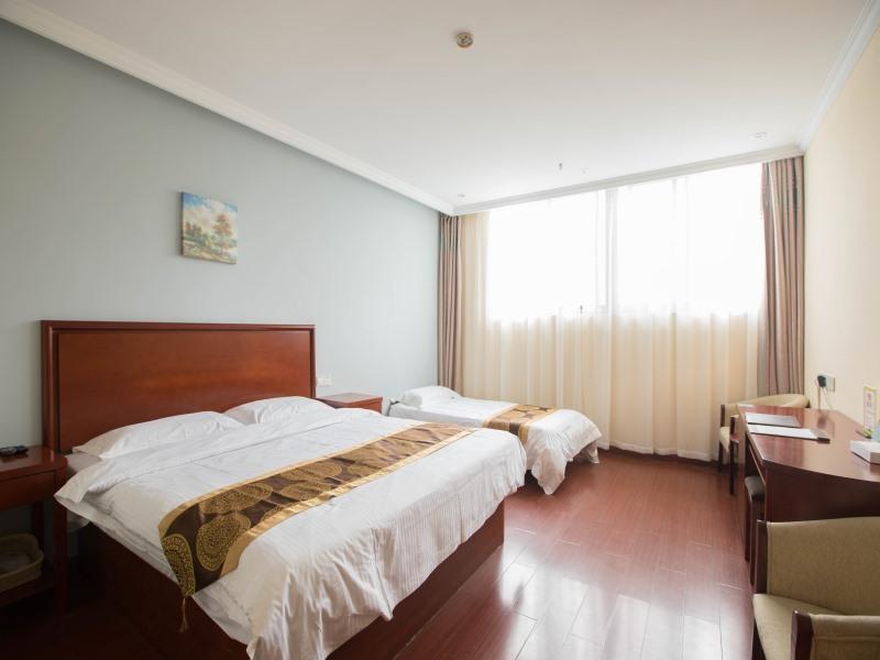 Family Room Standard