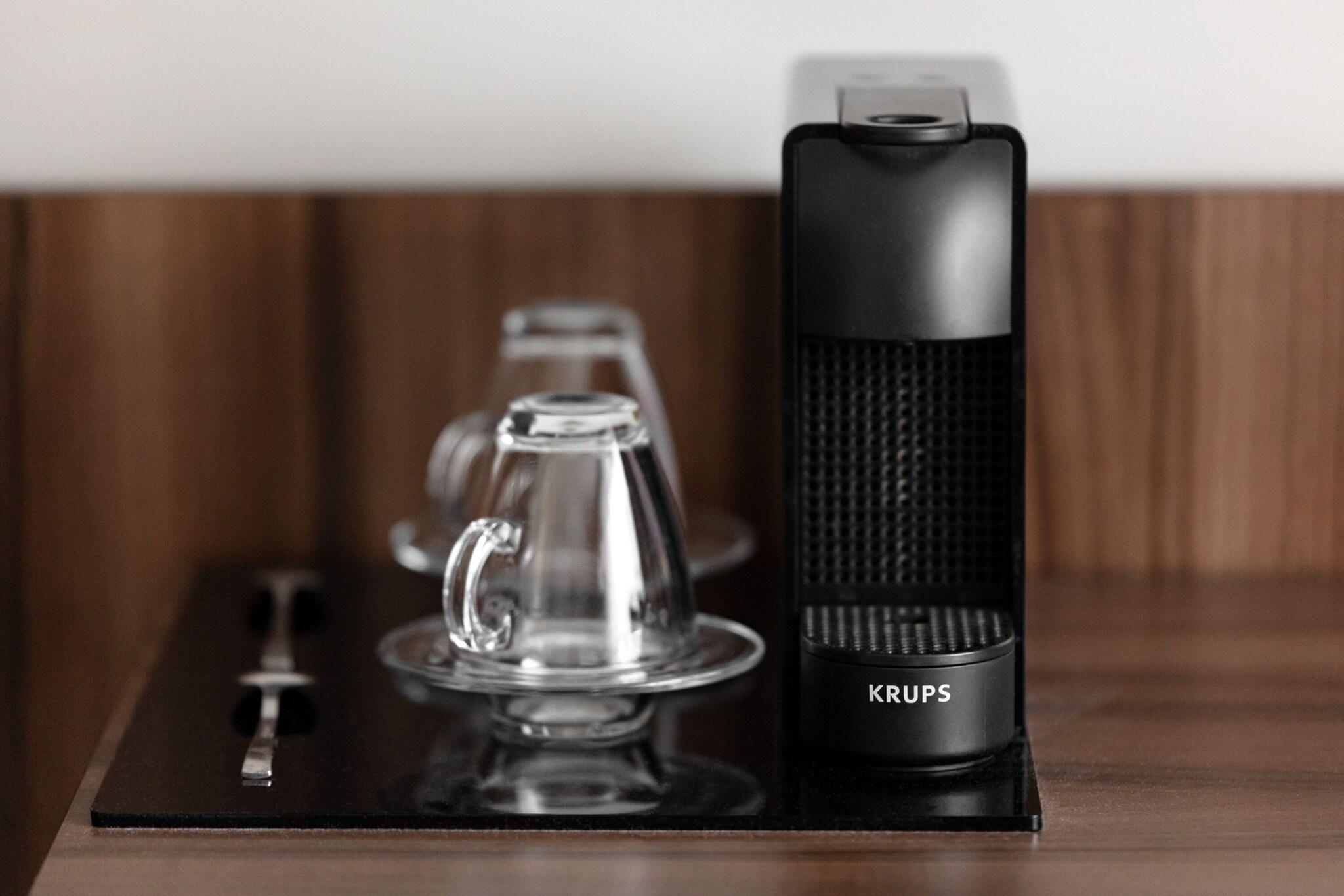 Family Room King Size Bed