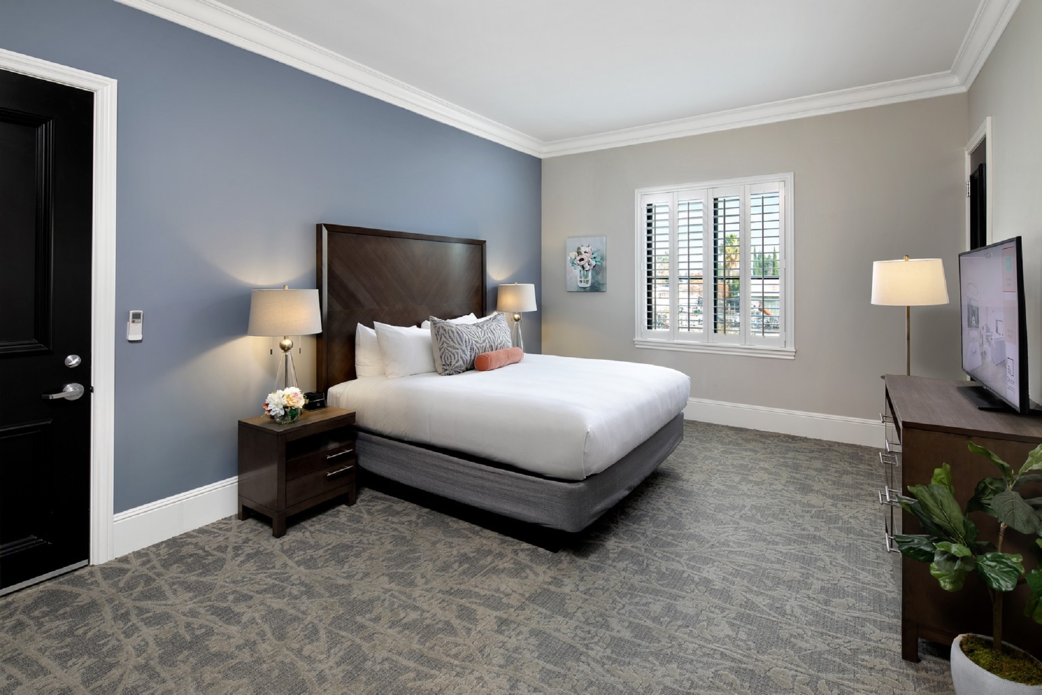 Double Classic King Bed