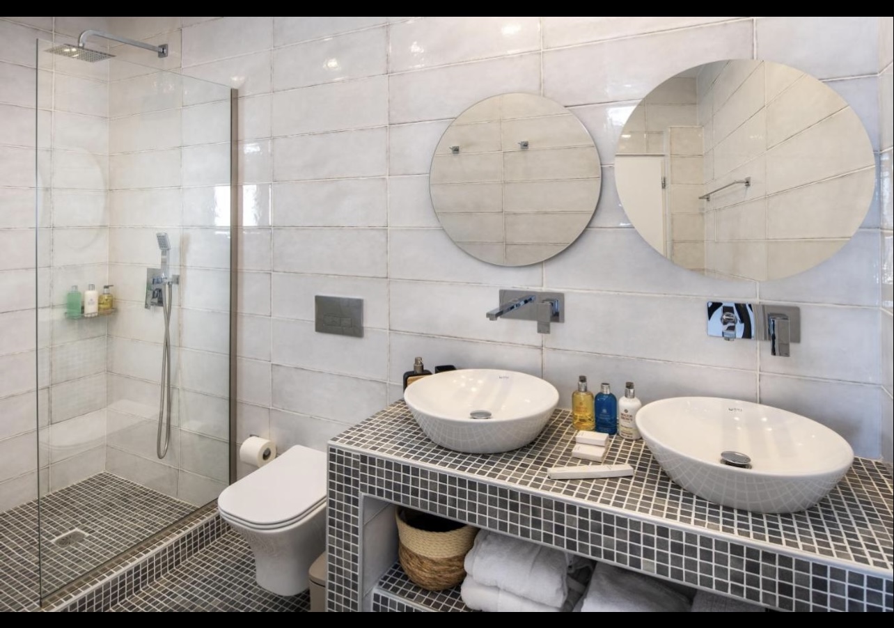 Villa Deluxe with Jacuzzi