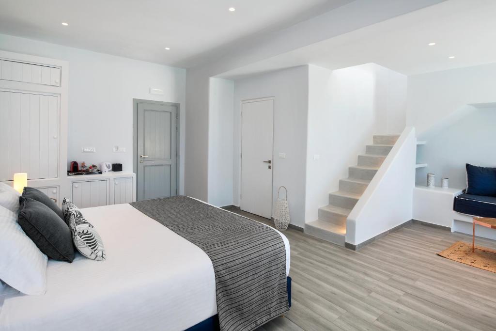 Suite with Private Pool