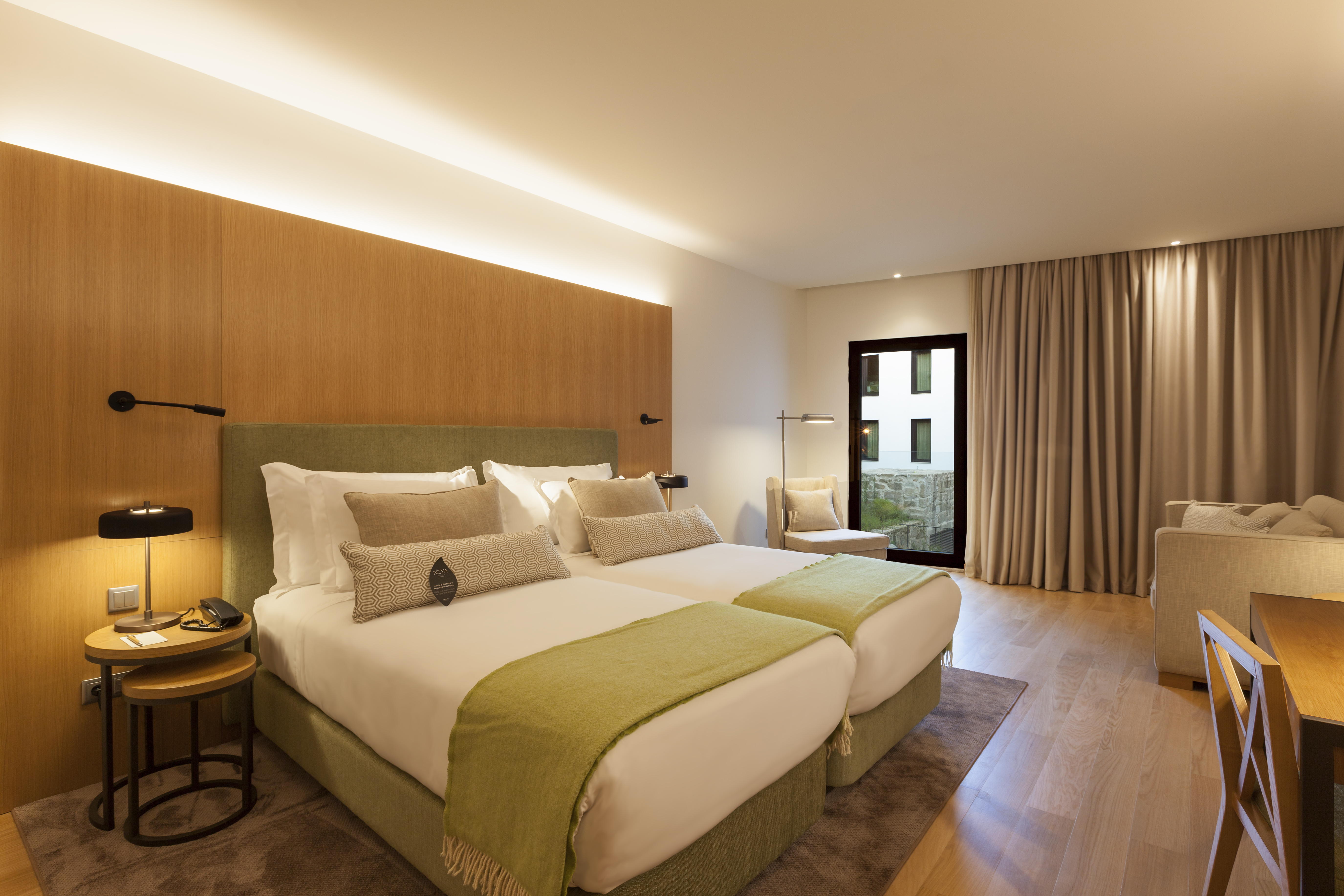 Family Room Classic Garden View