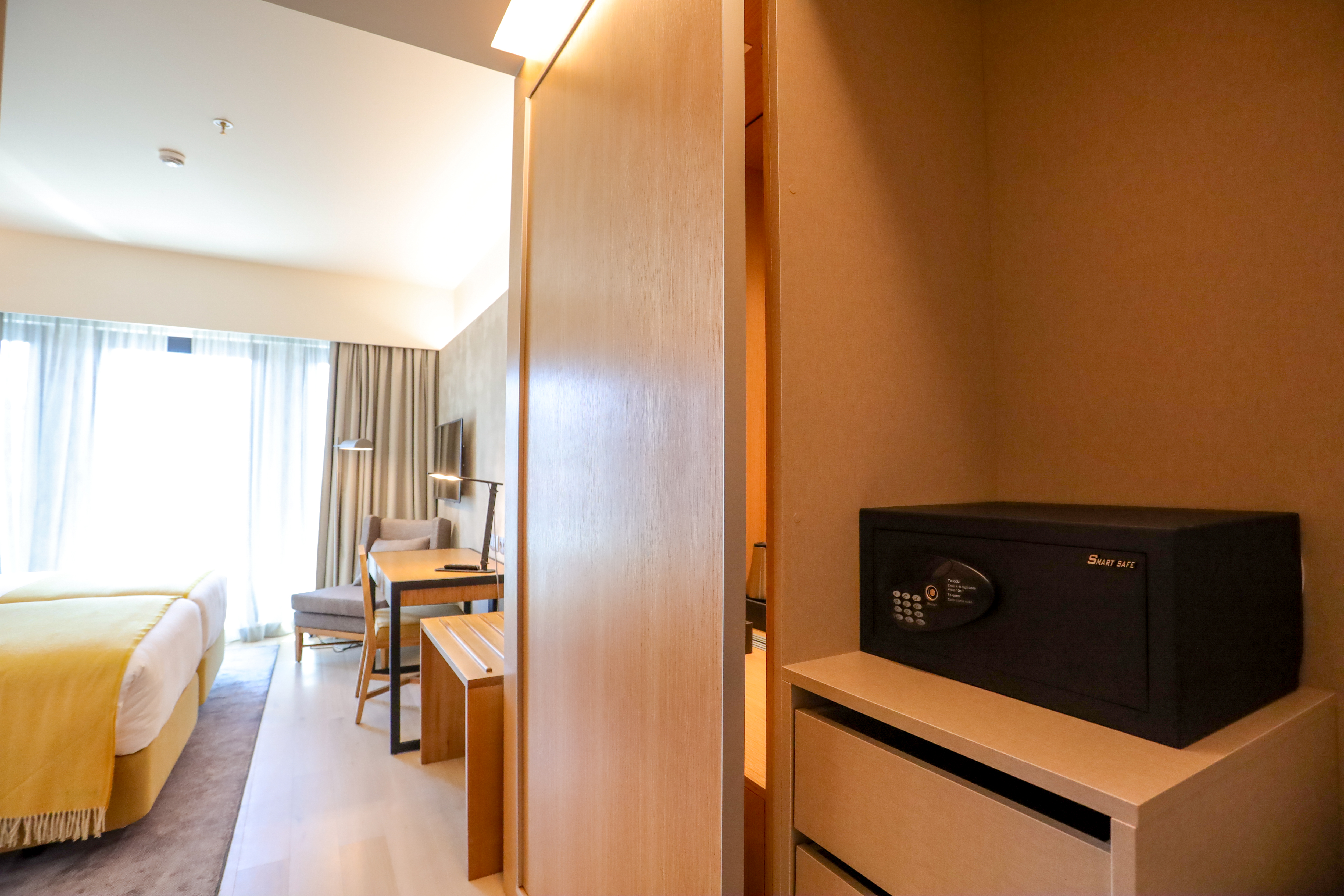 Twin Deluxe River View