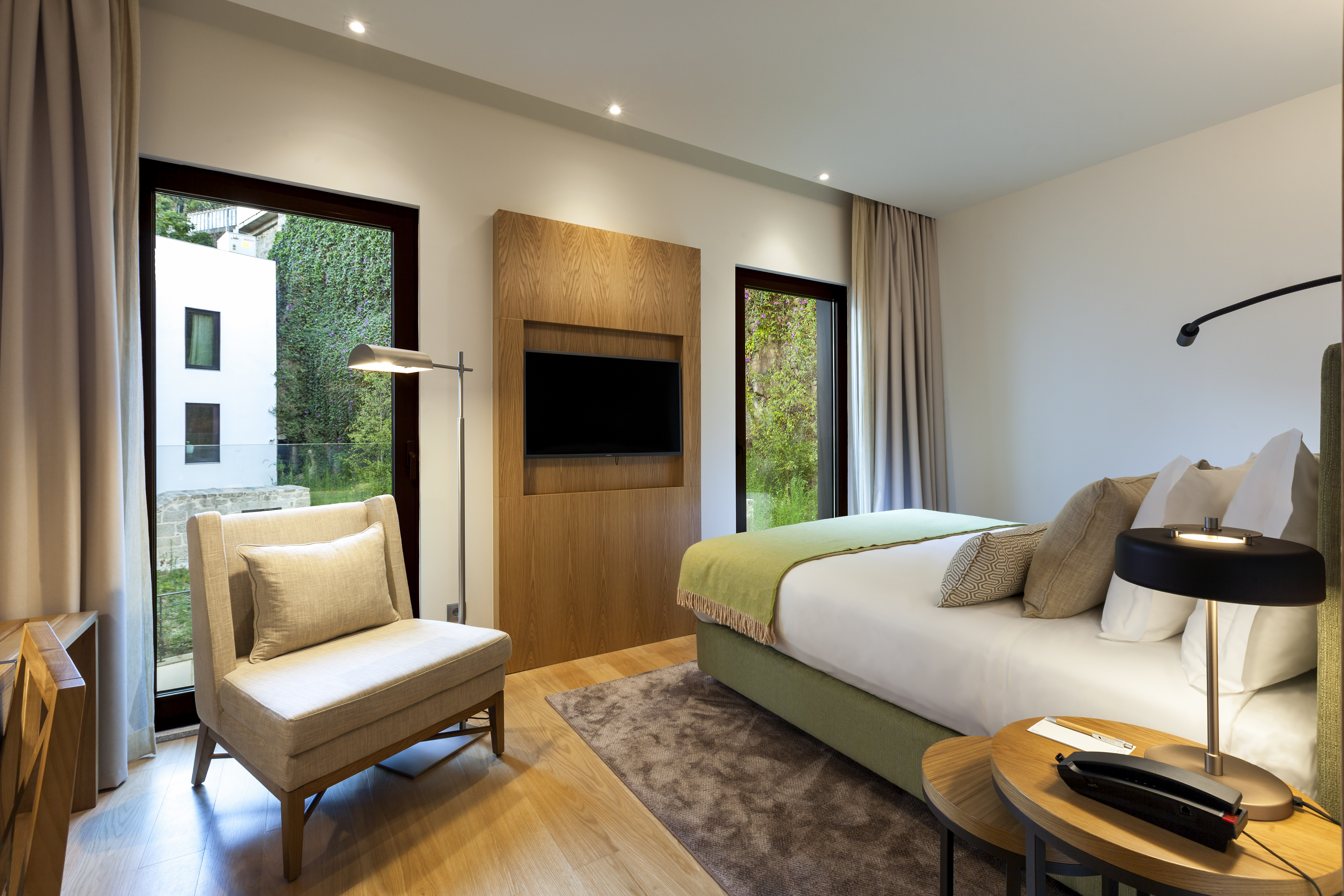 Double Classic Garden View