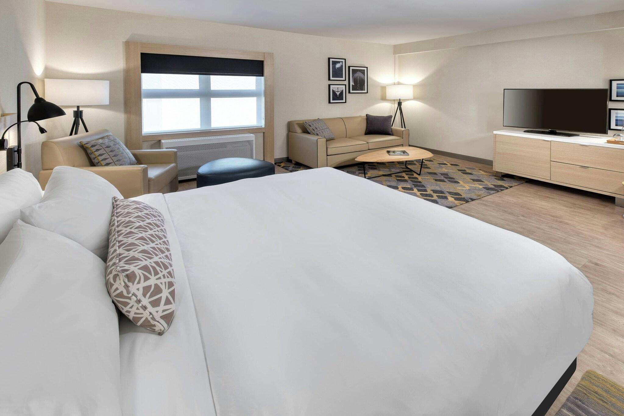 Double Executive King Bed